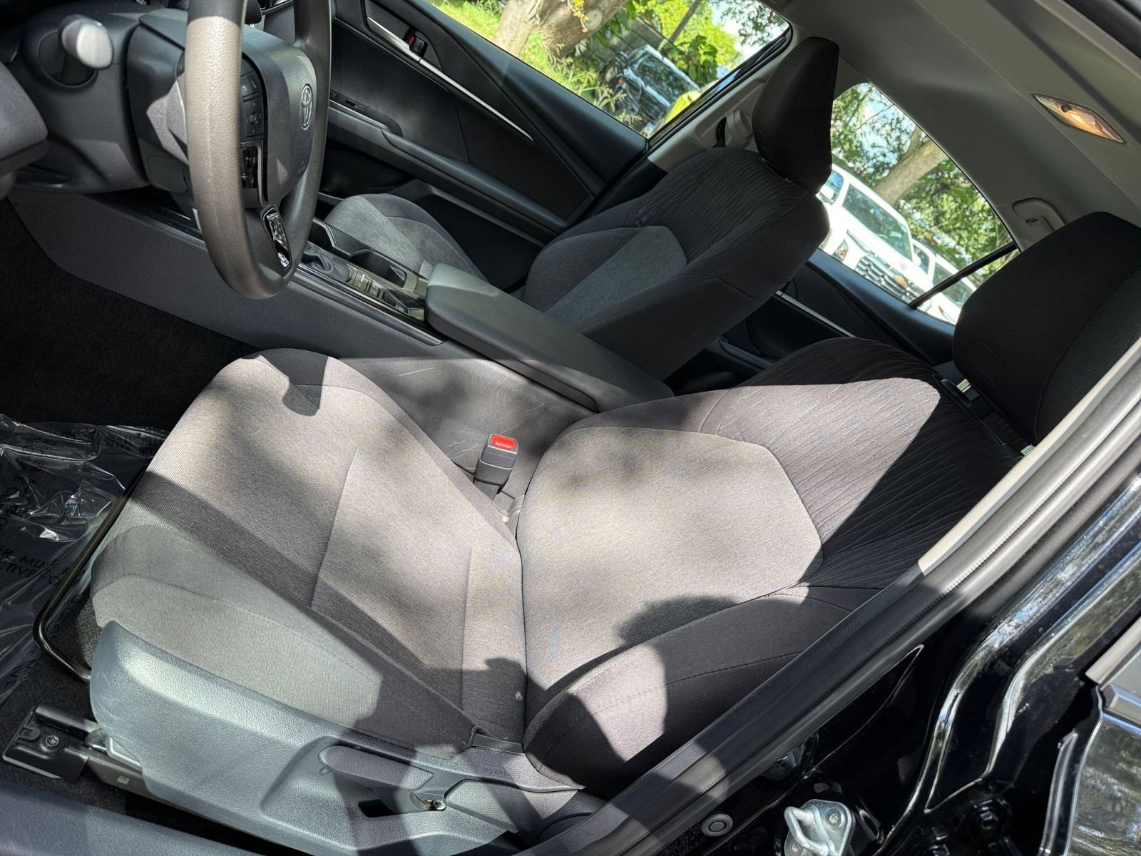 Thumbnail: 2025 Toyota Camry - 21