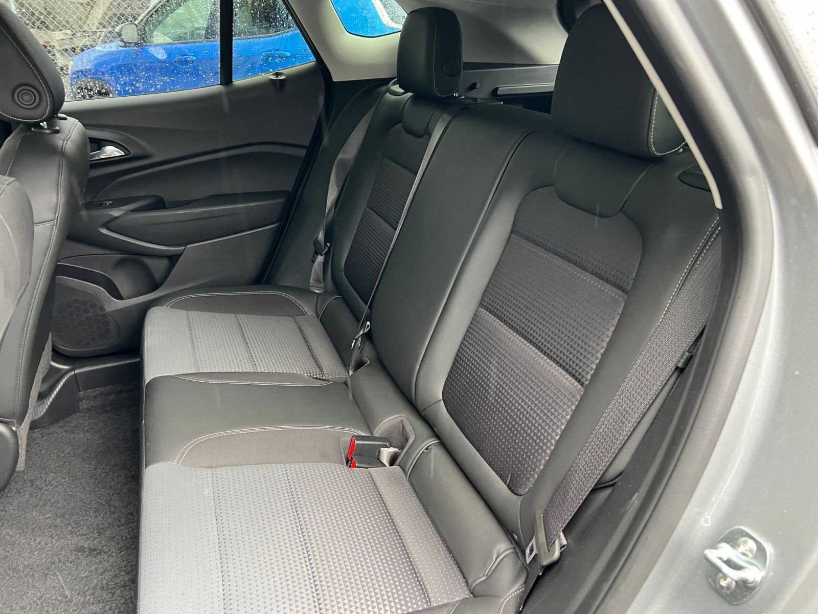 Thumbnail: 2025 Chevrolet Trax - 34