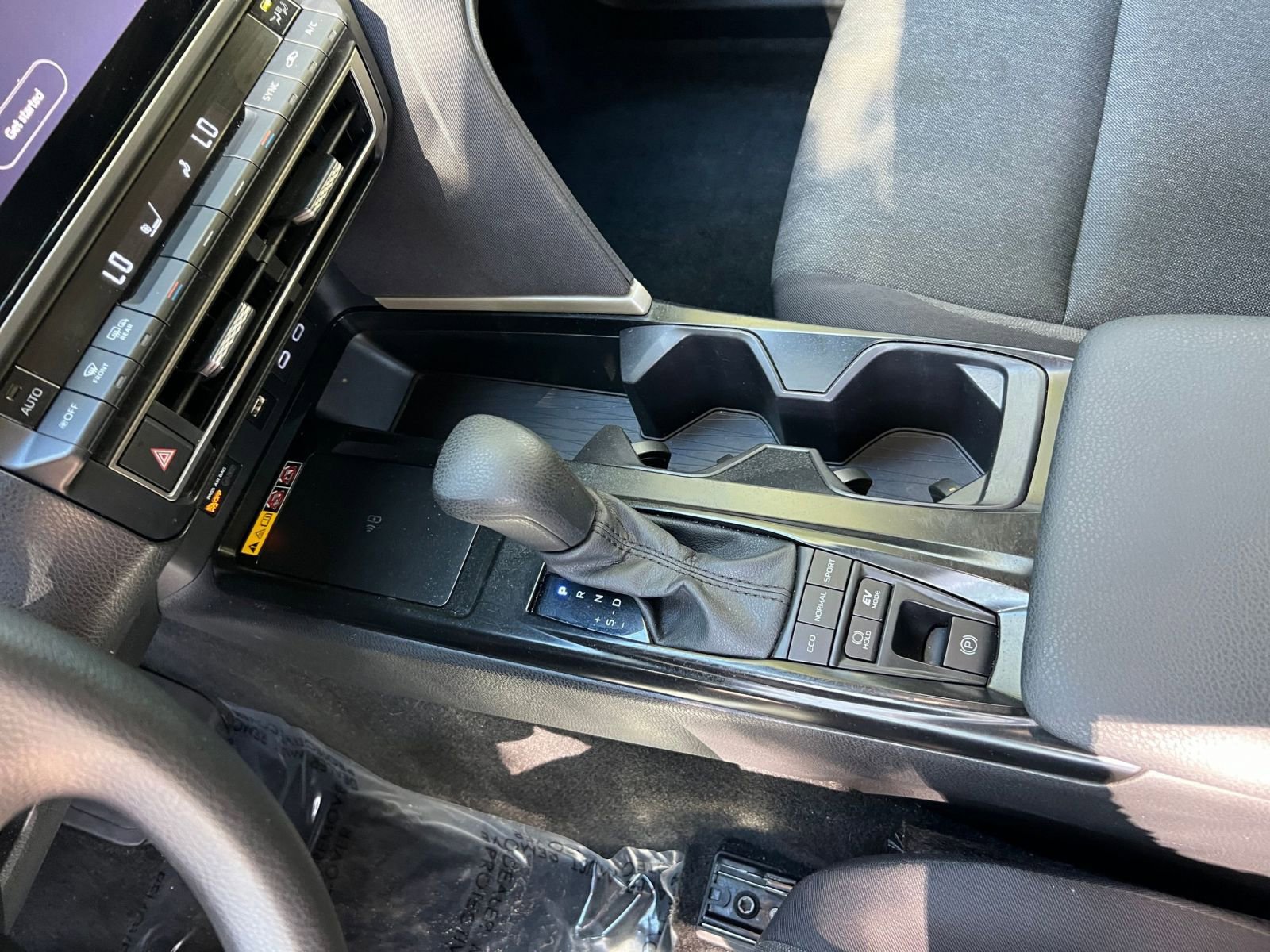 Thumbnail: 2025 Toyota Camry - 35