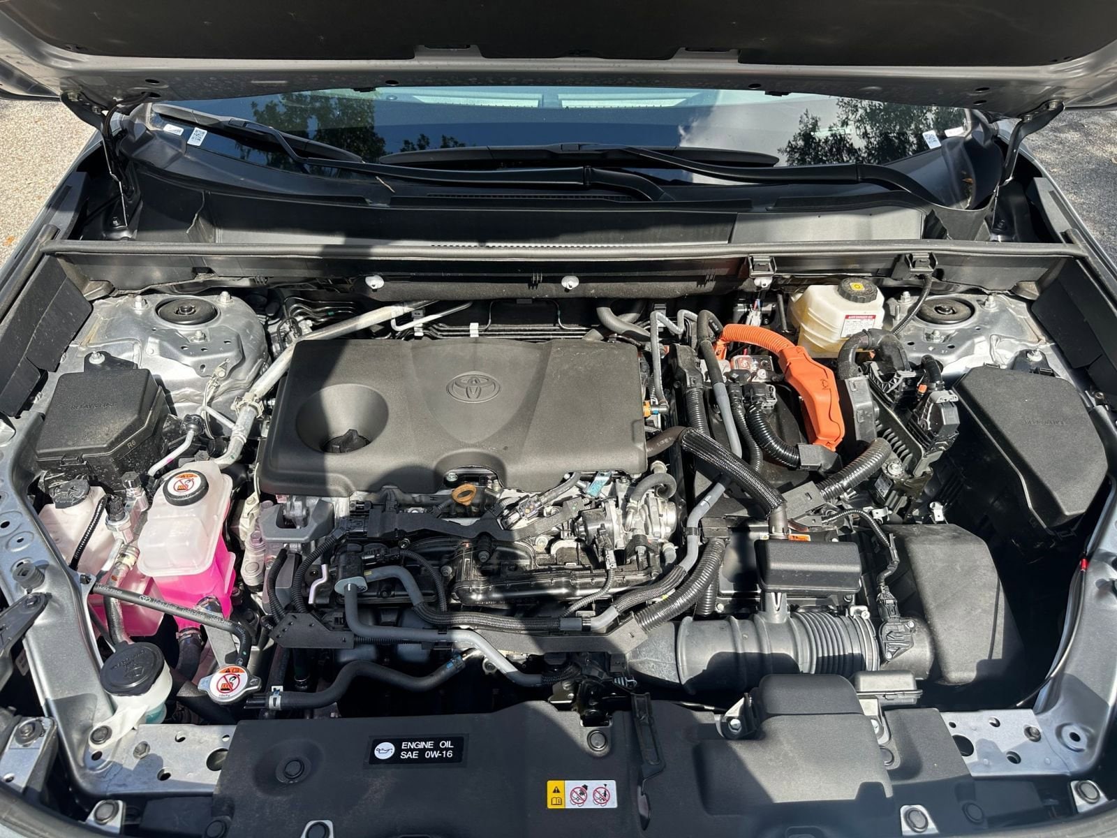 Thumbnail: 2025 Toyota RAV4 - 25