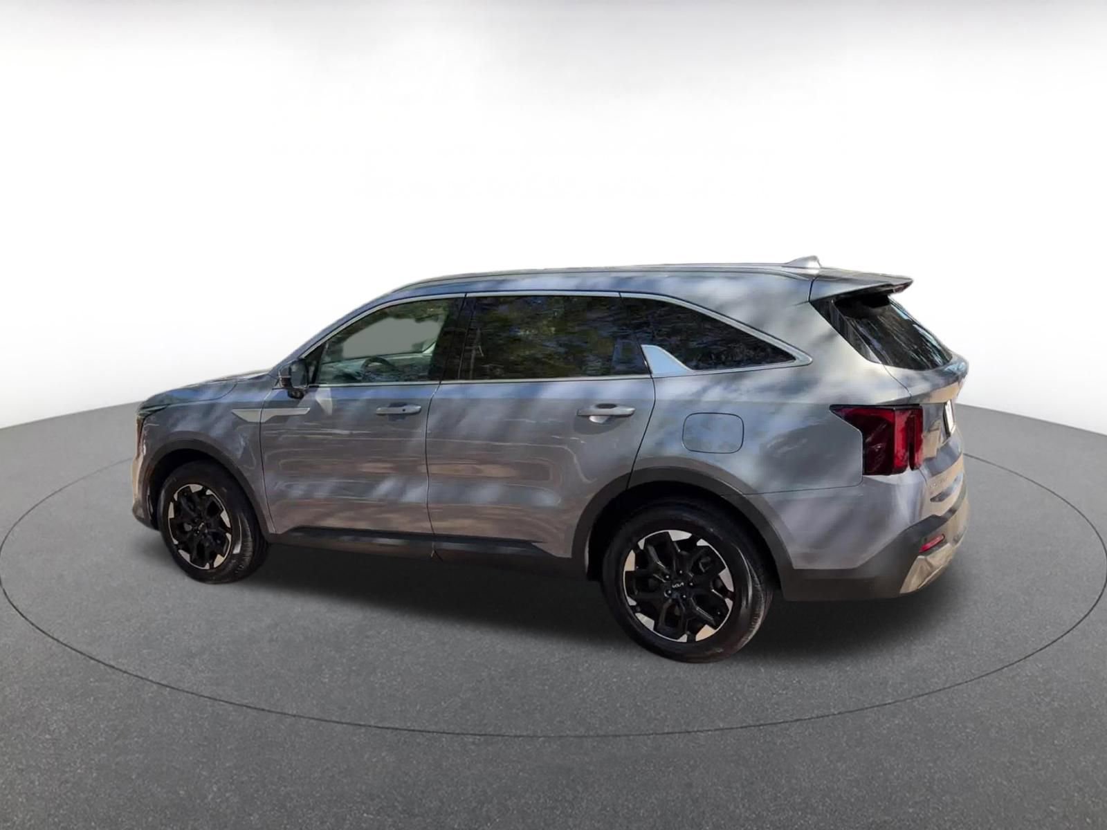 Thumbnail: 2024 Kia Sorento - 10