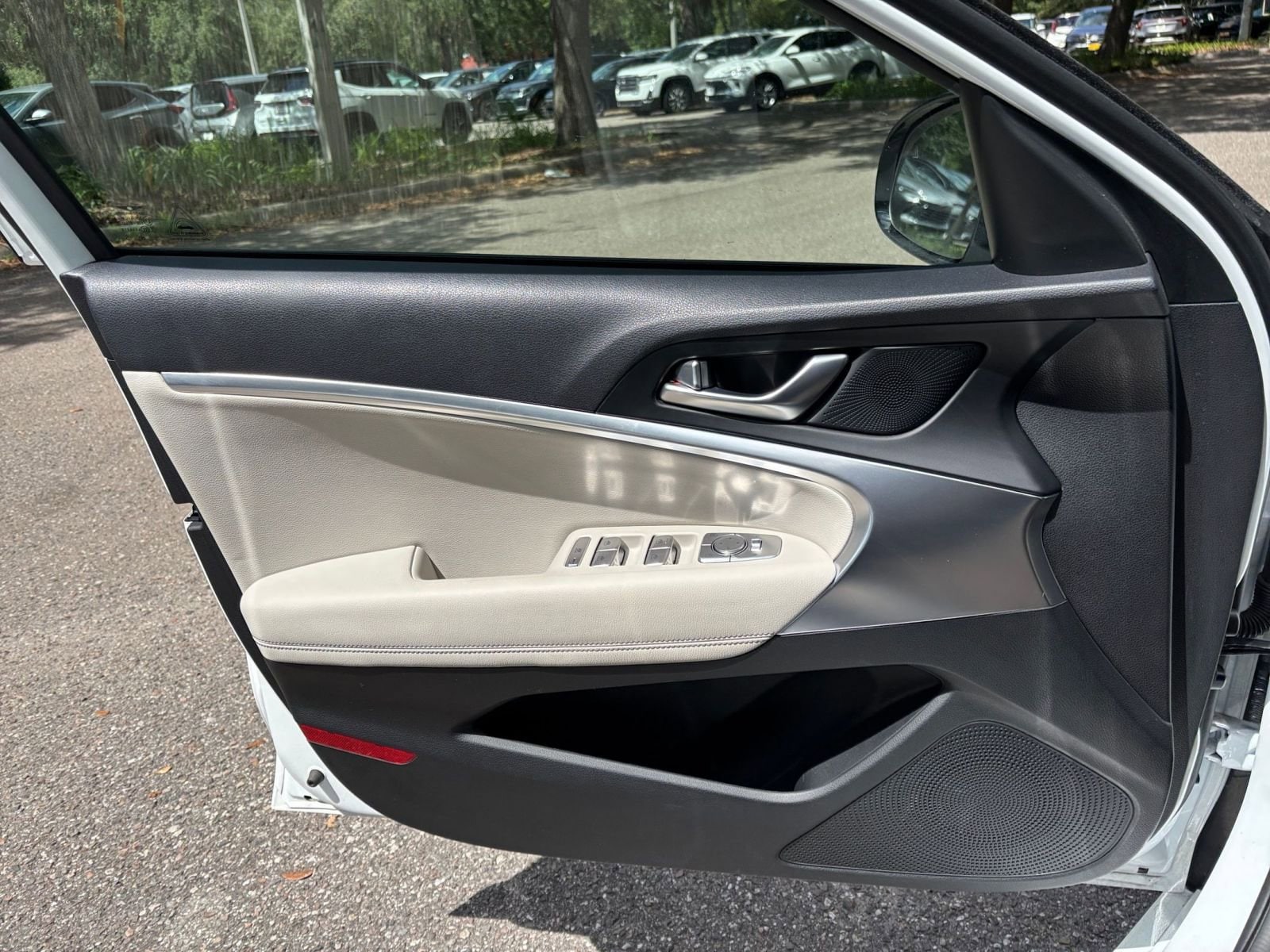 Thumbnail: 2025 Genesis G70 - 18