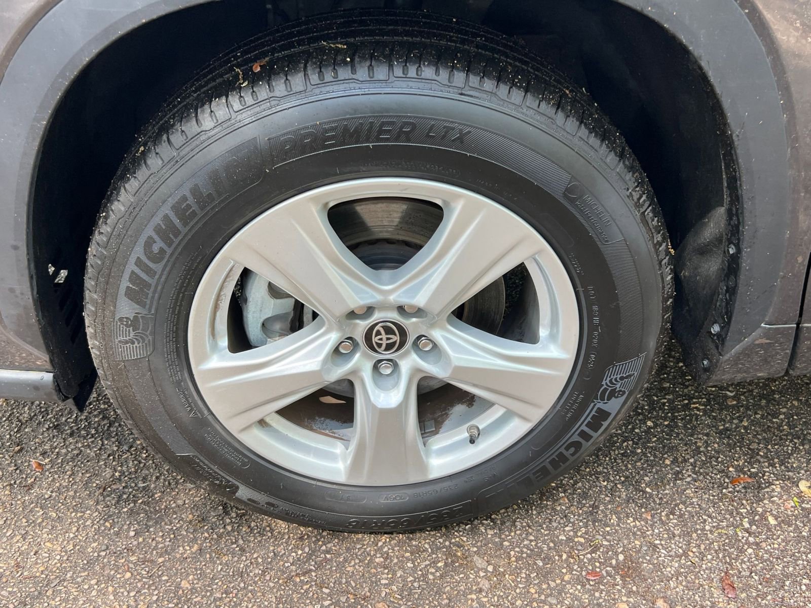 Thumbnail: 2025 Toyota Highlander - 34