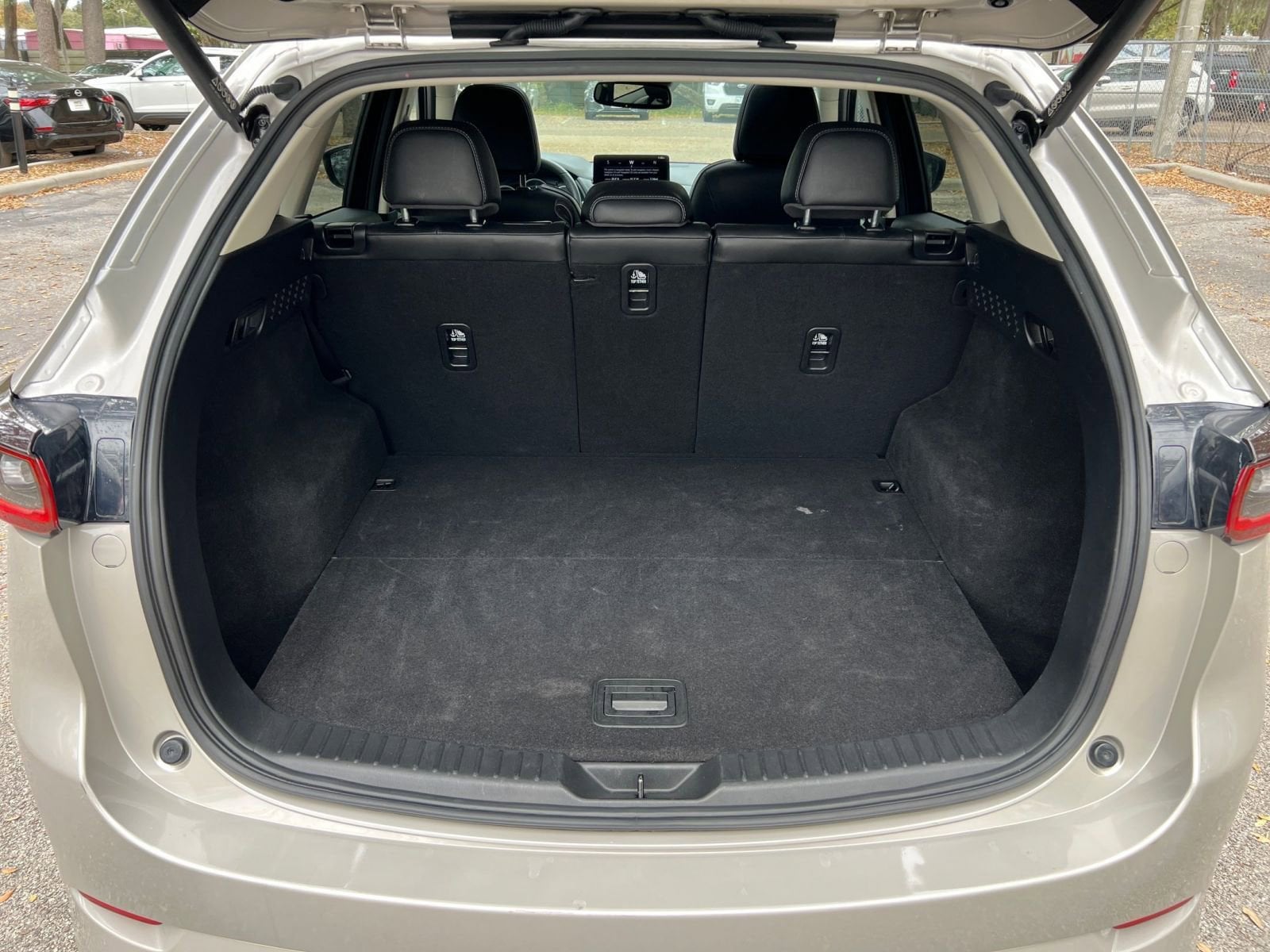 Thumbnail: 2025 Mazda CX-5 - 30