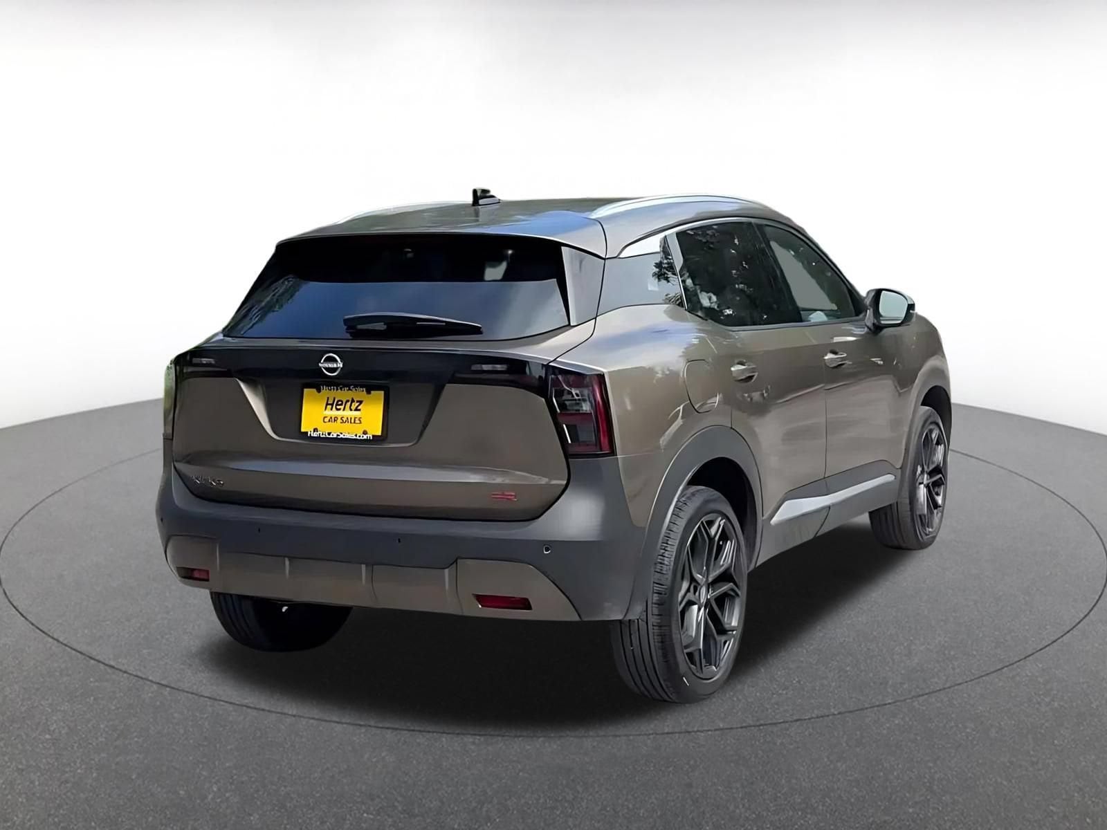 Thumbnail: 2026 Nissan Kicks - 13