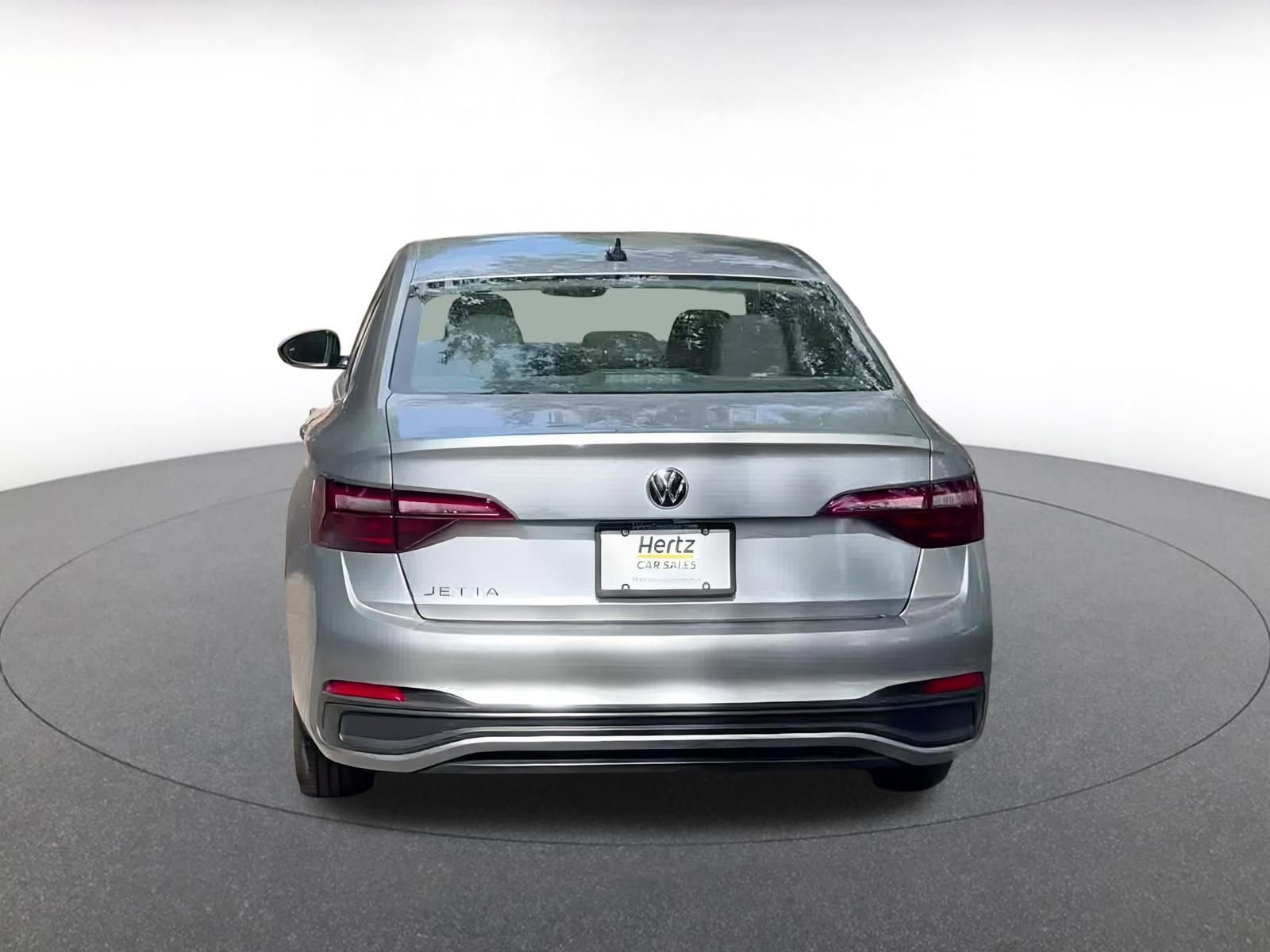 Thumbnail: 2024 Volkswagen Jetta - 12
