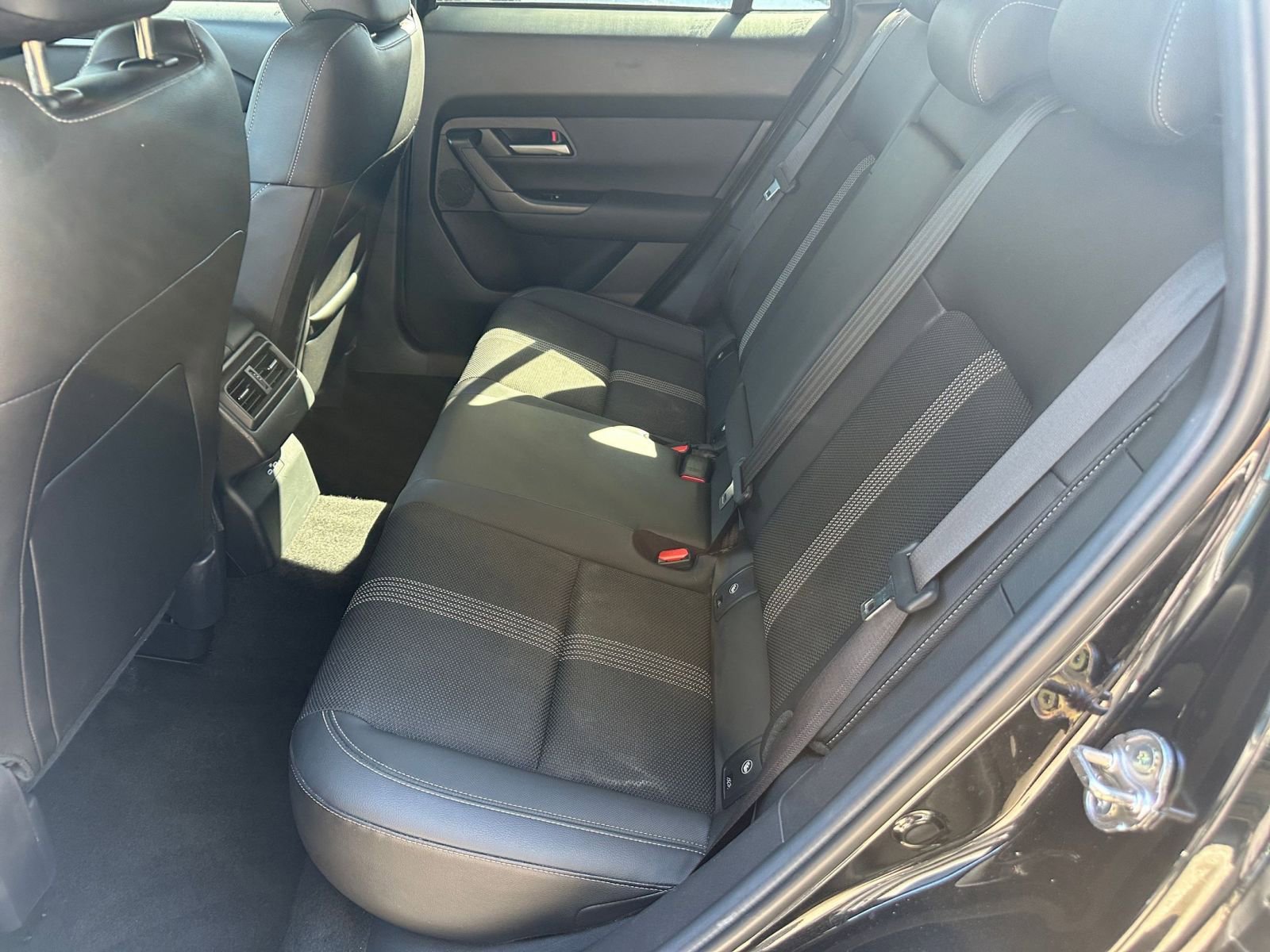 Thumbnail: 2025 Mazda CX-50 - 31