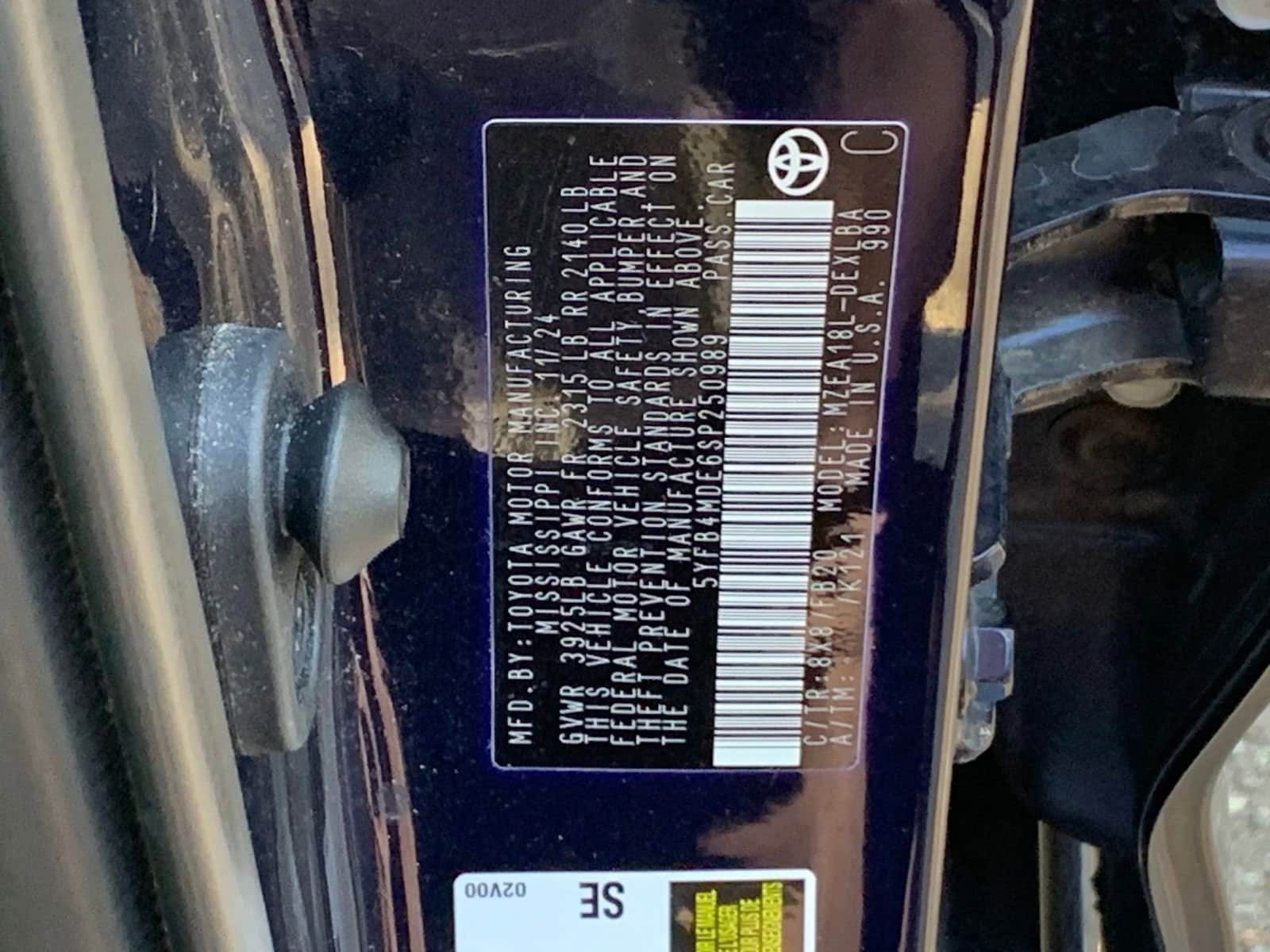 Thumbnail: 2025 Toyota Corolla - 10