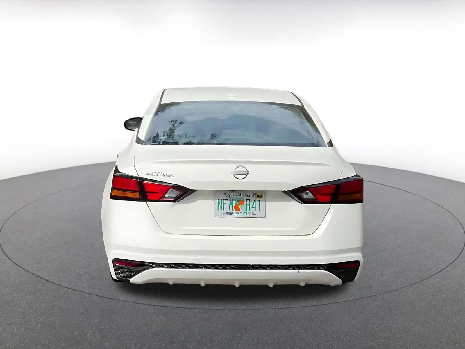 Thumbnail: 2025 Nissan Altima - 12