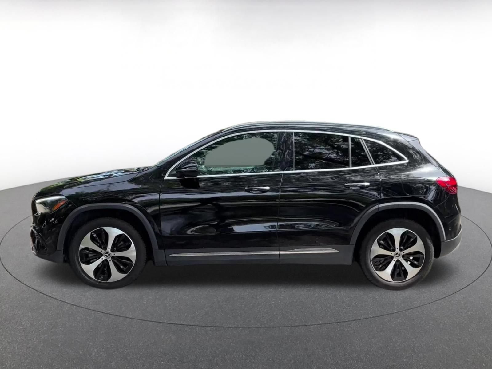 Thumbnail: 2025 Mercedes-Benz GLA - 9