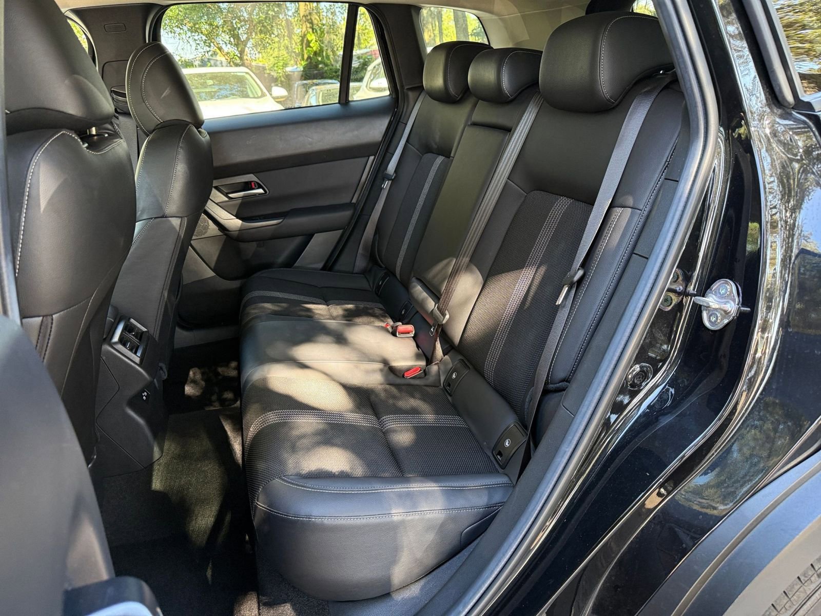 Thumbnail: 2025 Mazda CX-50 - 33