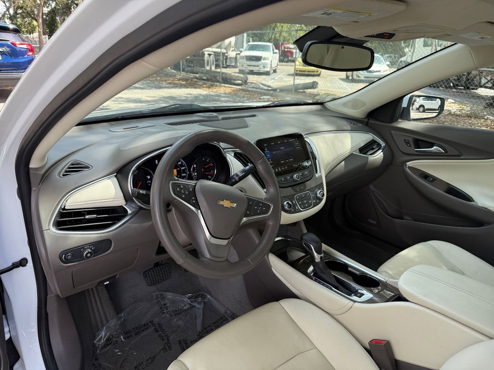 Thumbnail: 2024 Chevrolet Malibu - 28