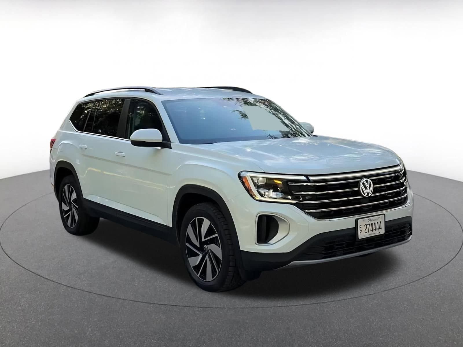 Thumbnail: 2025 Volkswagen Atlas - 3