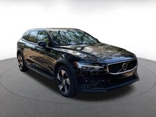 2025 Volvo S60 B5 Plus -
                  Orlando, FL