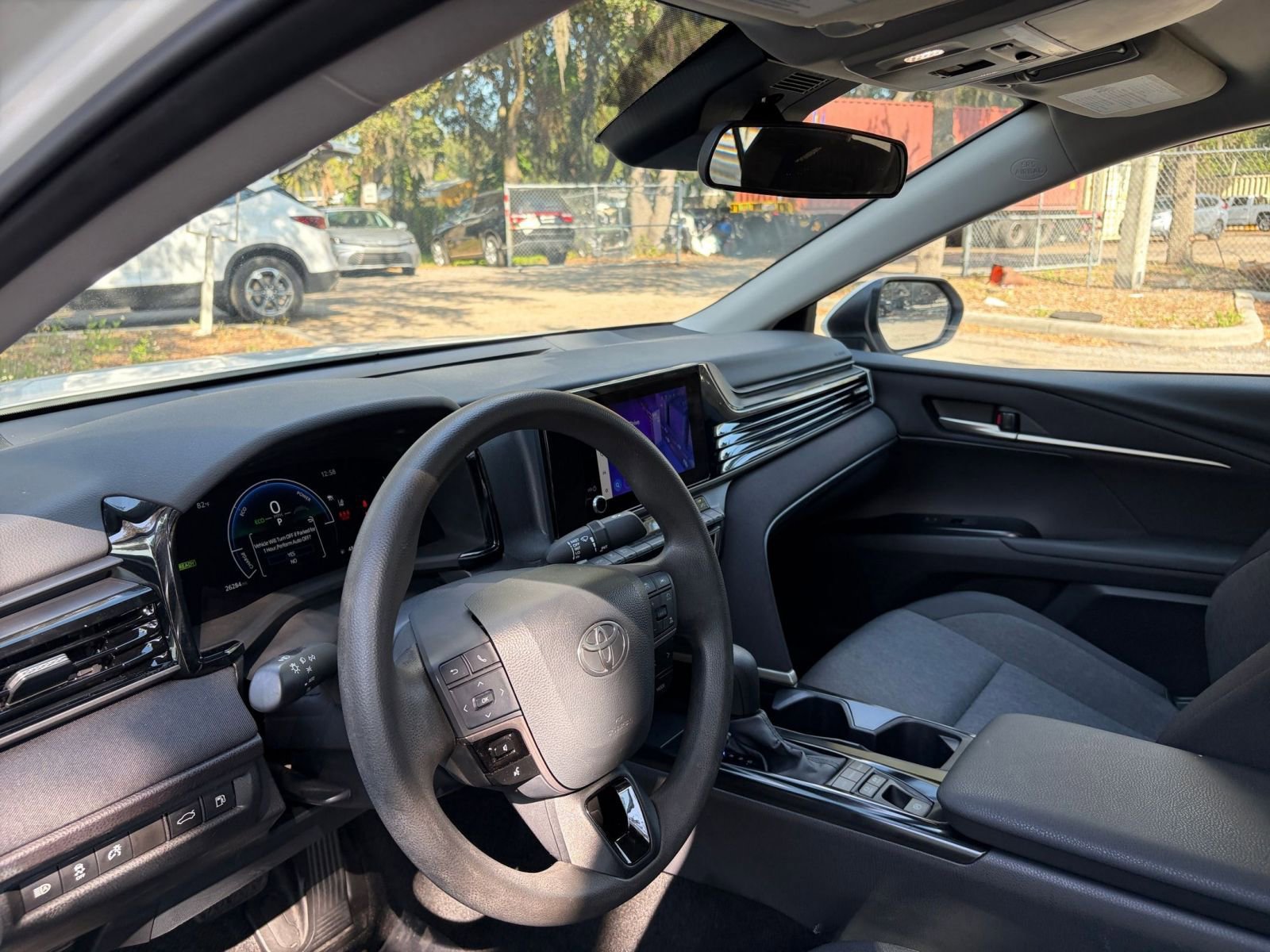 Thumbnail: 2025 Toyota Camry - 28