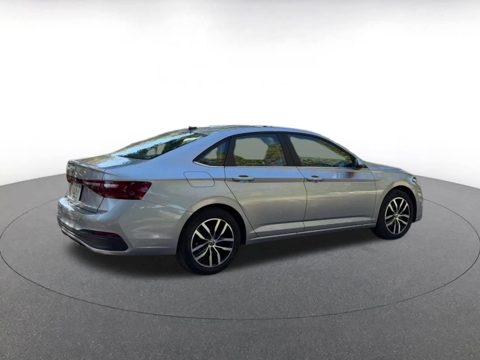 Thumbnail: 2025 Volkswagen Jetta - 15
