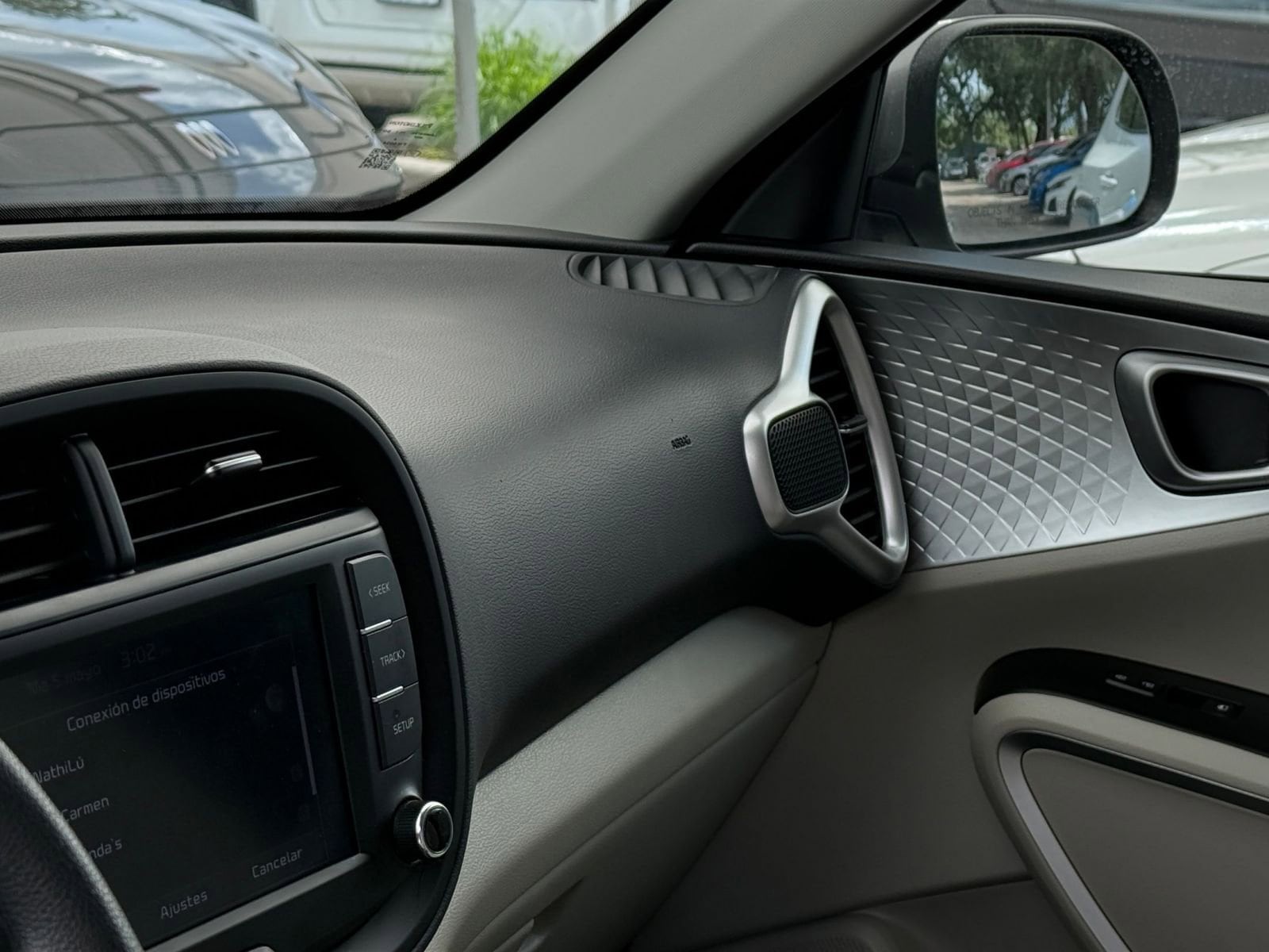 Thumbnail: 2025 Kia Soul - 32