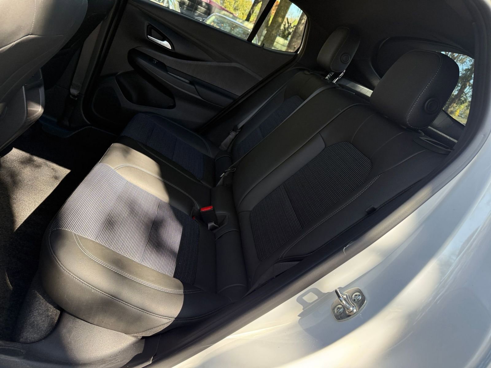 Thumbnail: 2025 Buick Envista - 32