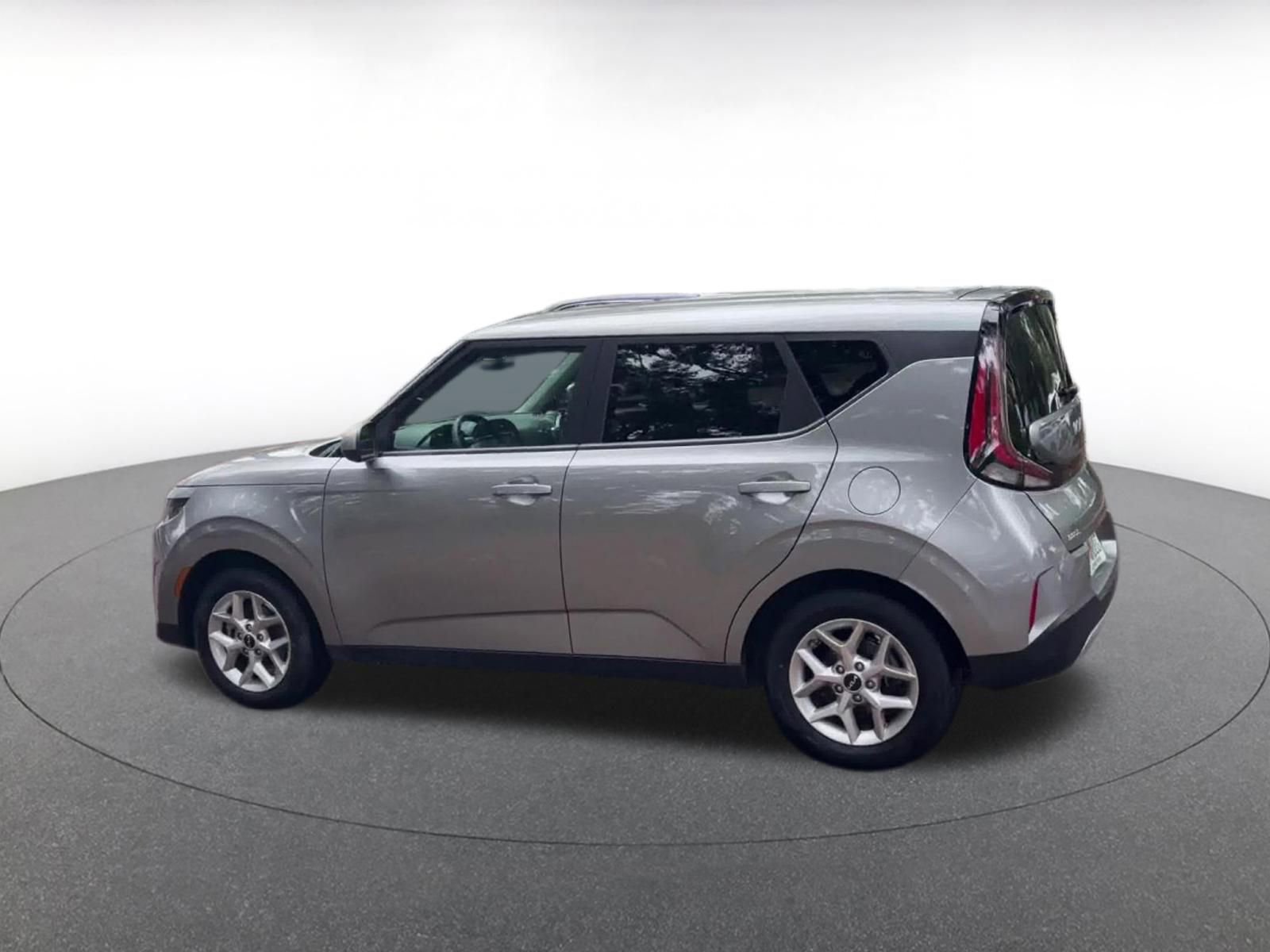 Thumbnail: 2025 Kia Soul - 10