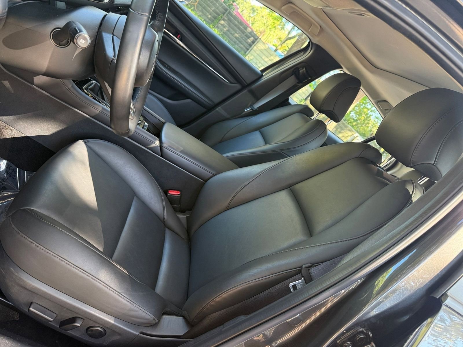 Thumbnail: 2025 Mazda Mazda3 - 21