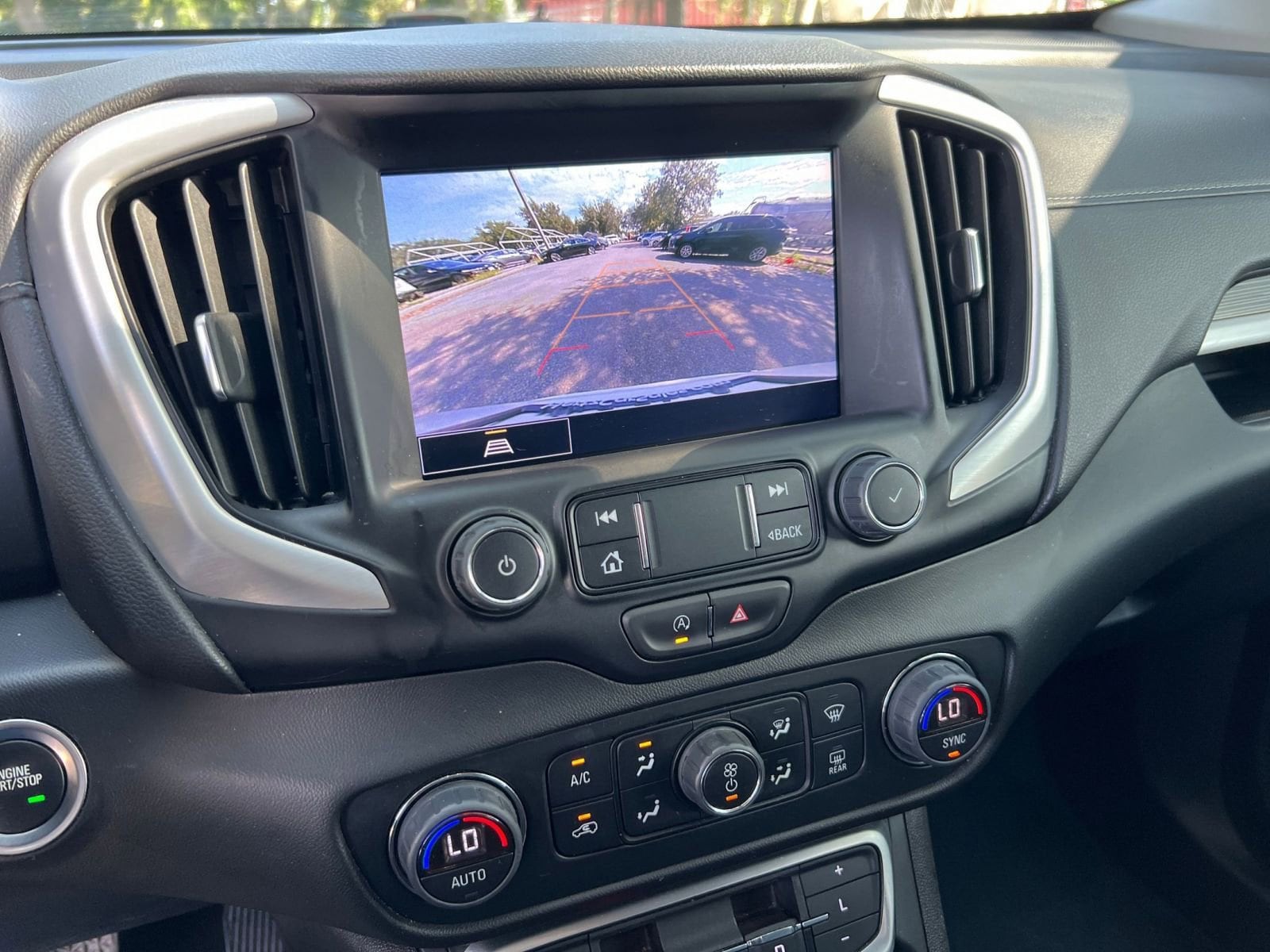 Thumbnail: 2024 GMC Terrain - 25