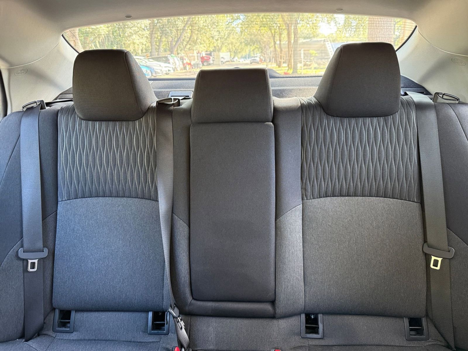 Thumbnail: 2025 Toyota Camry - 32