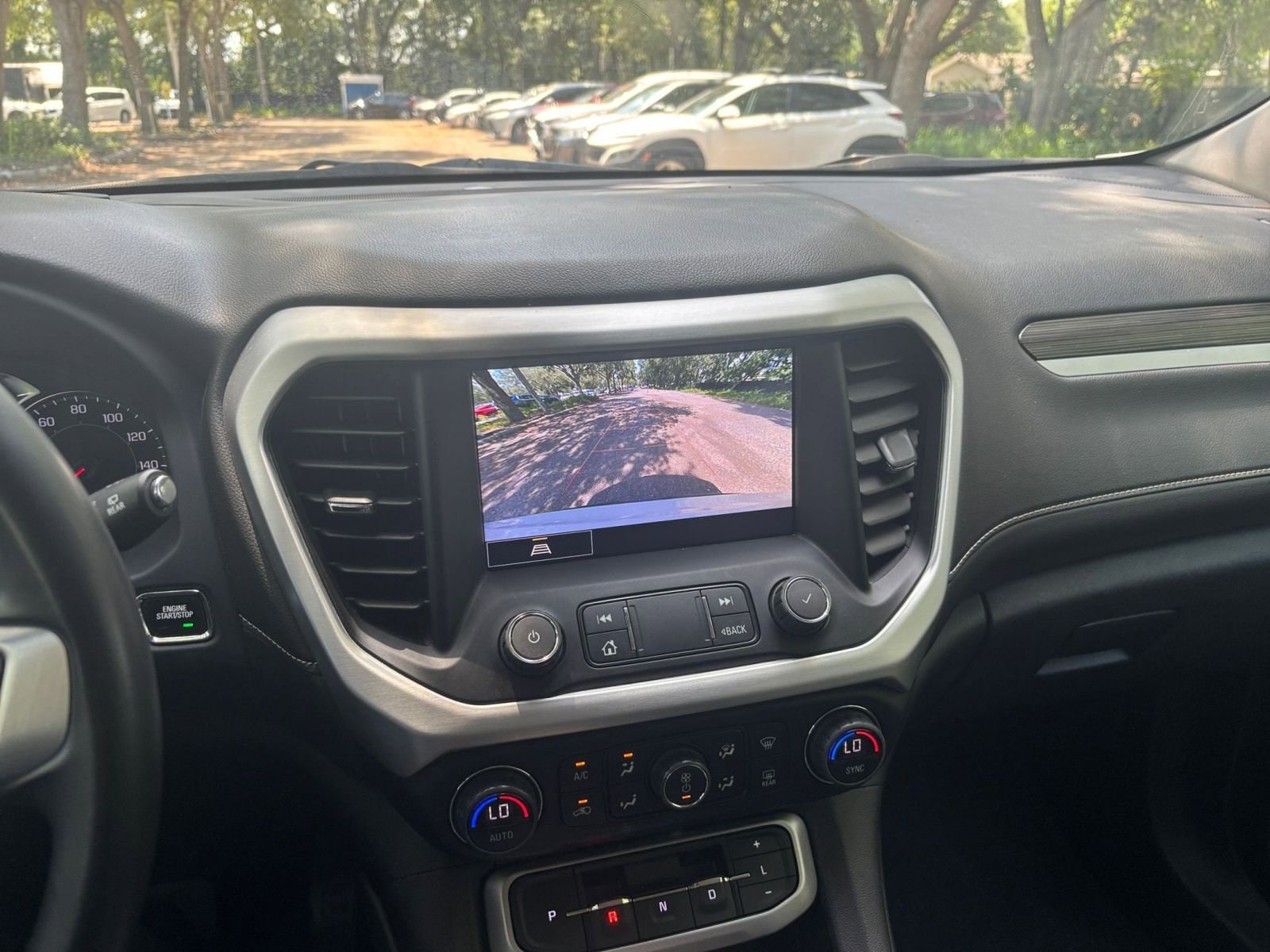 Thumbnail: 2023 GMC Acadia - 17