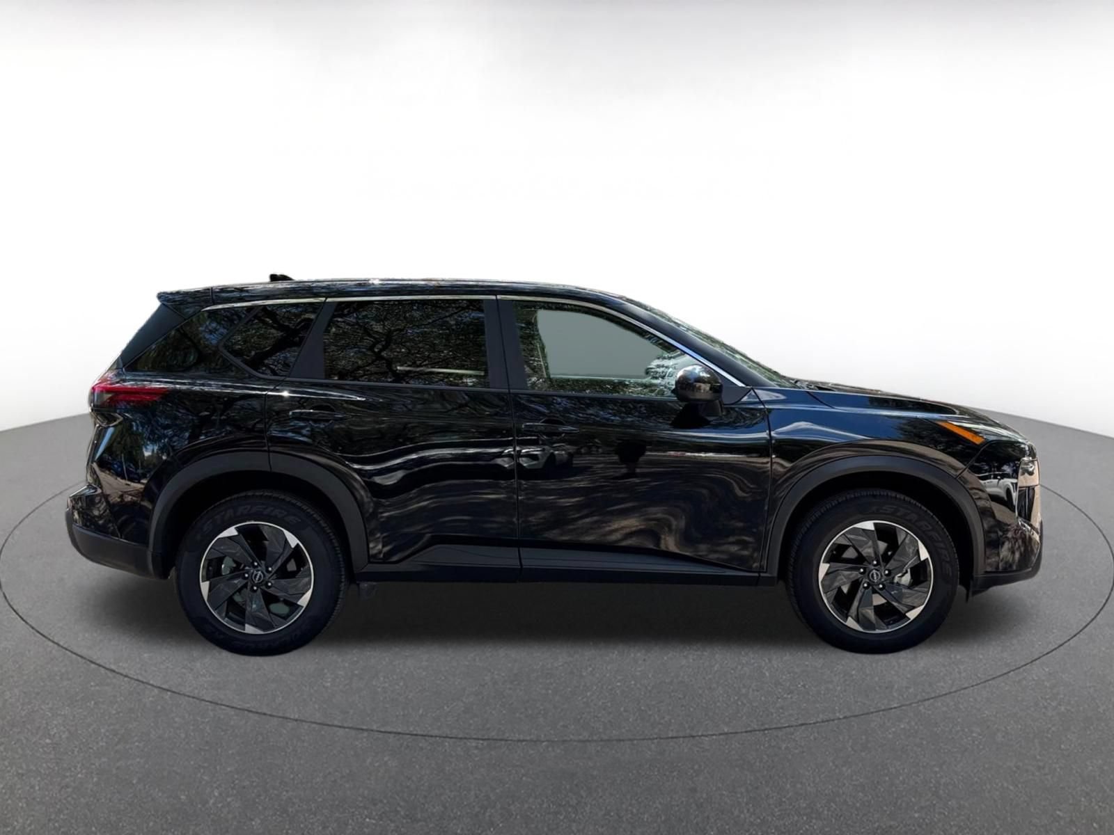 Thumbnail: 2025 Nissan Rogue - 11