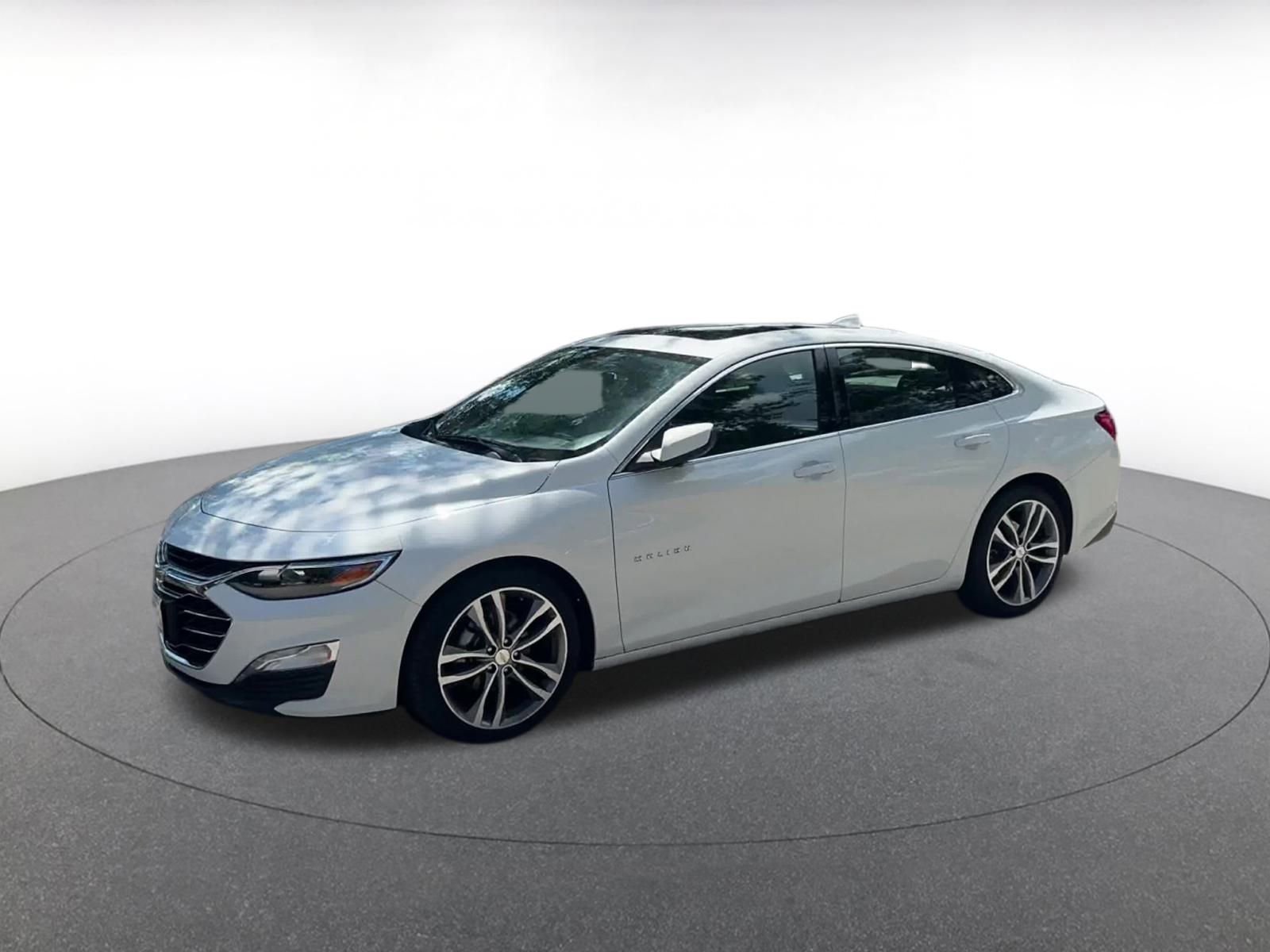 Thumbnail: 2023 Chevrolet Malibu - 8