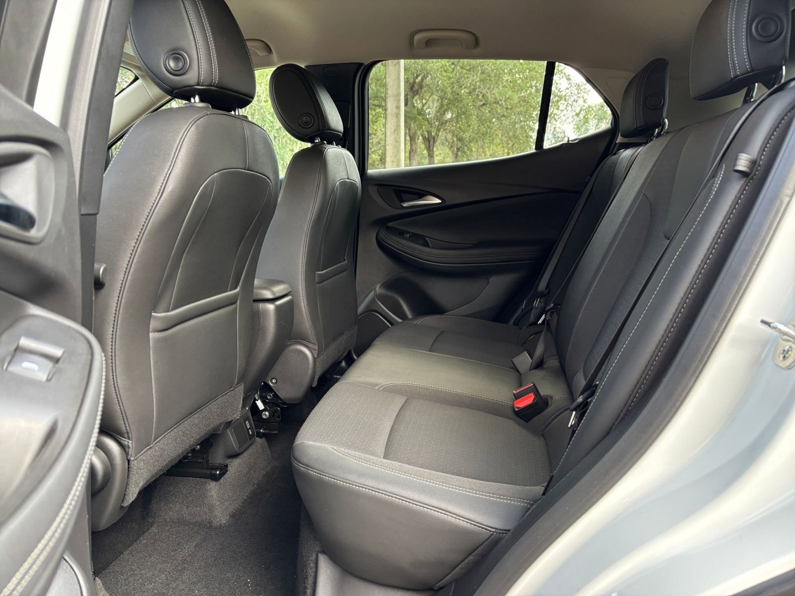 Thumbnail: 2025 Buick Encore GX - 24
