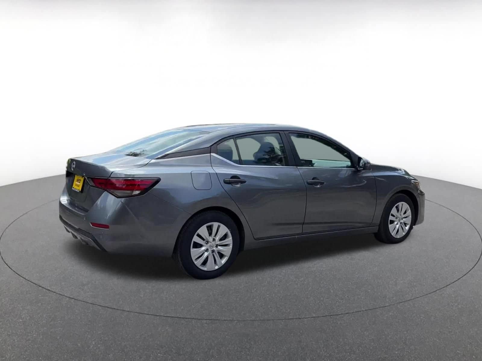 Thumbnail: 2025 Nissan Sentra - 15