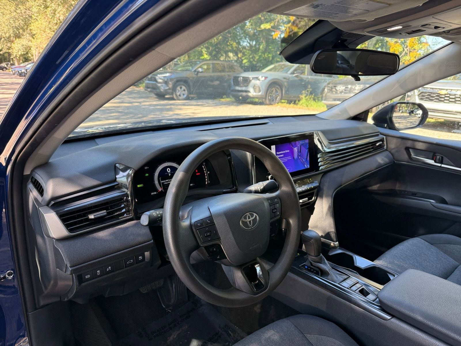 Thumbnail: 2025 Toyota Camry - 28