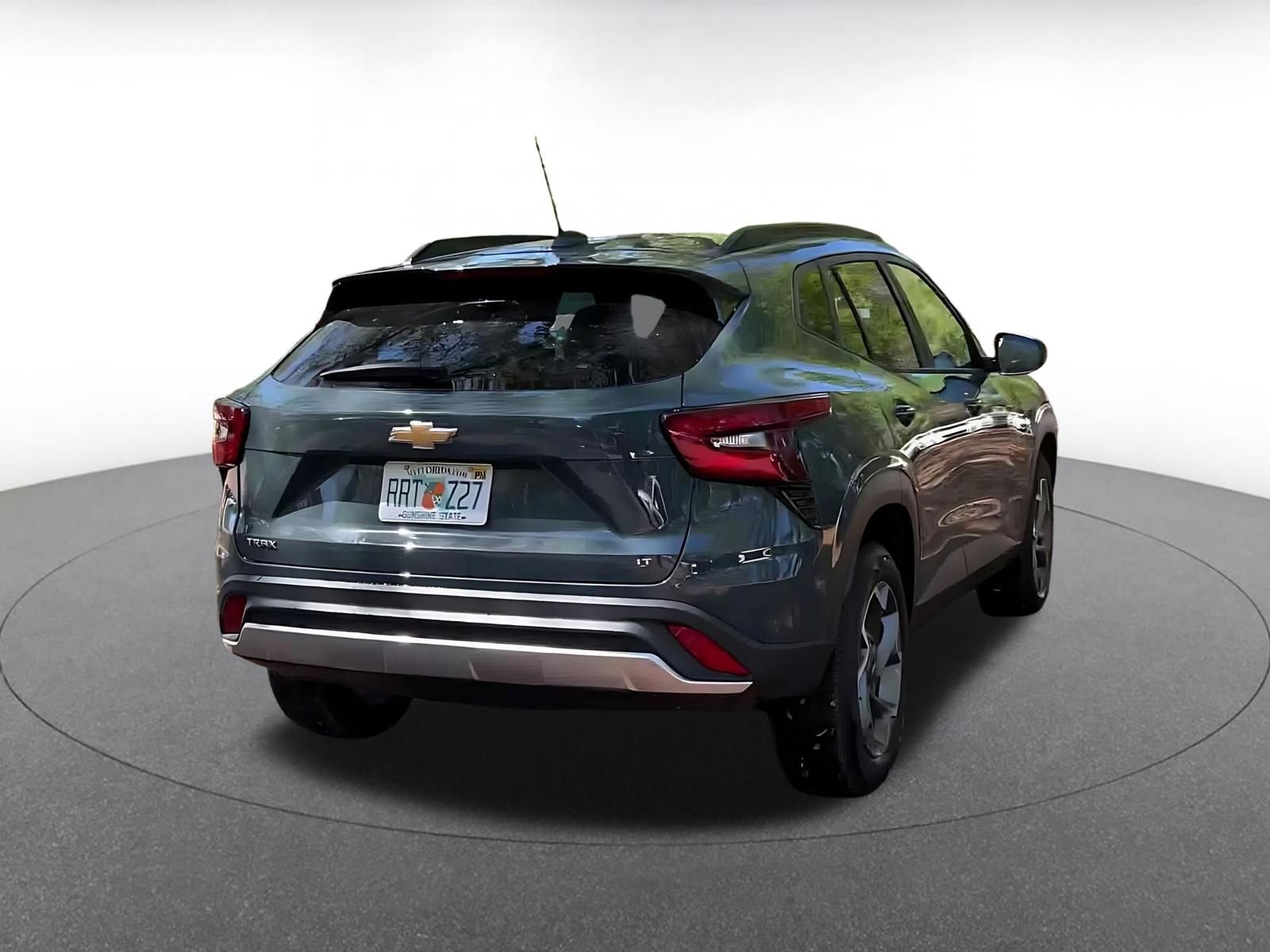 Thumbnail: 2025 Chevrolet Trax - 15