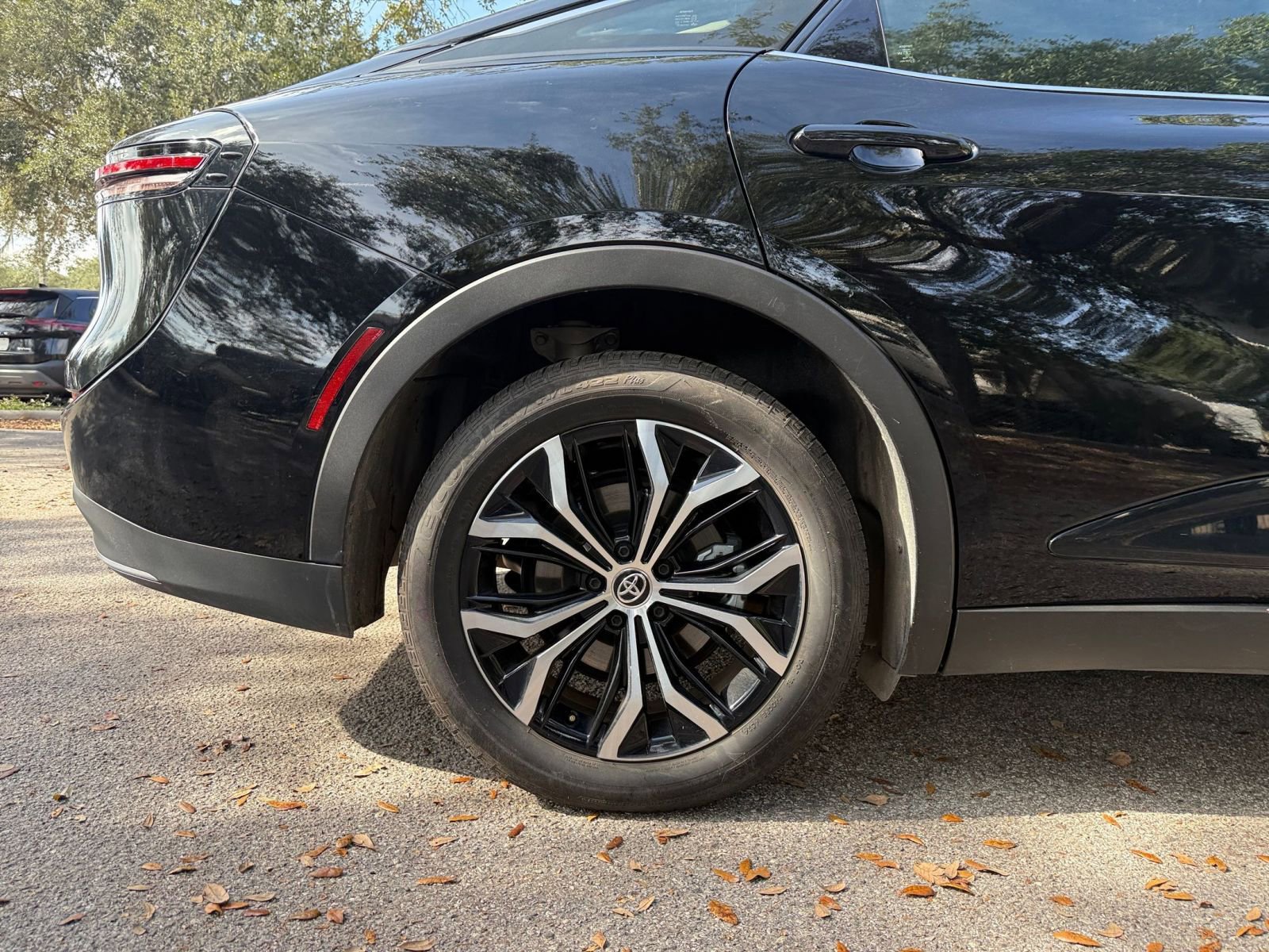 Thumbnail: 2025 Toyota Crown - 23