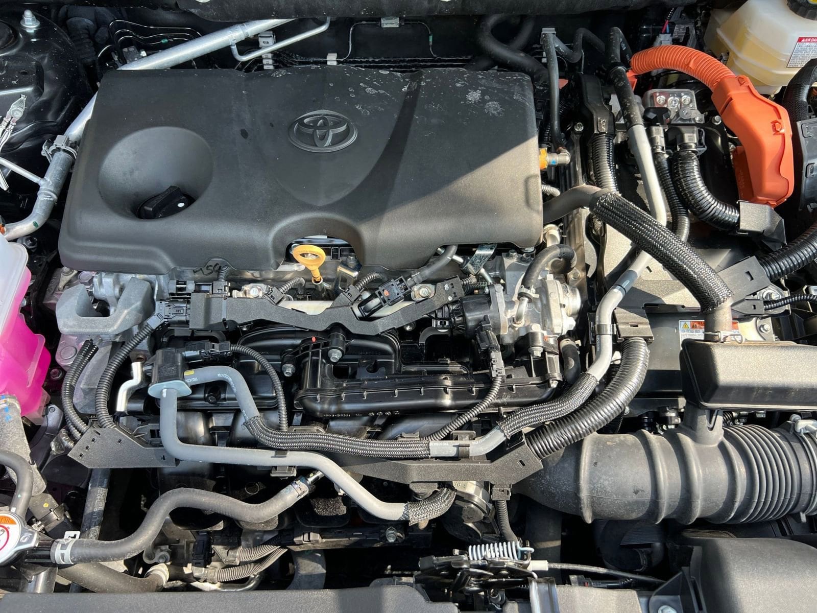 Thumbnail: 2025 Toyota RAV4 - 25