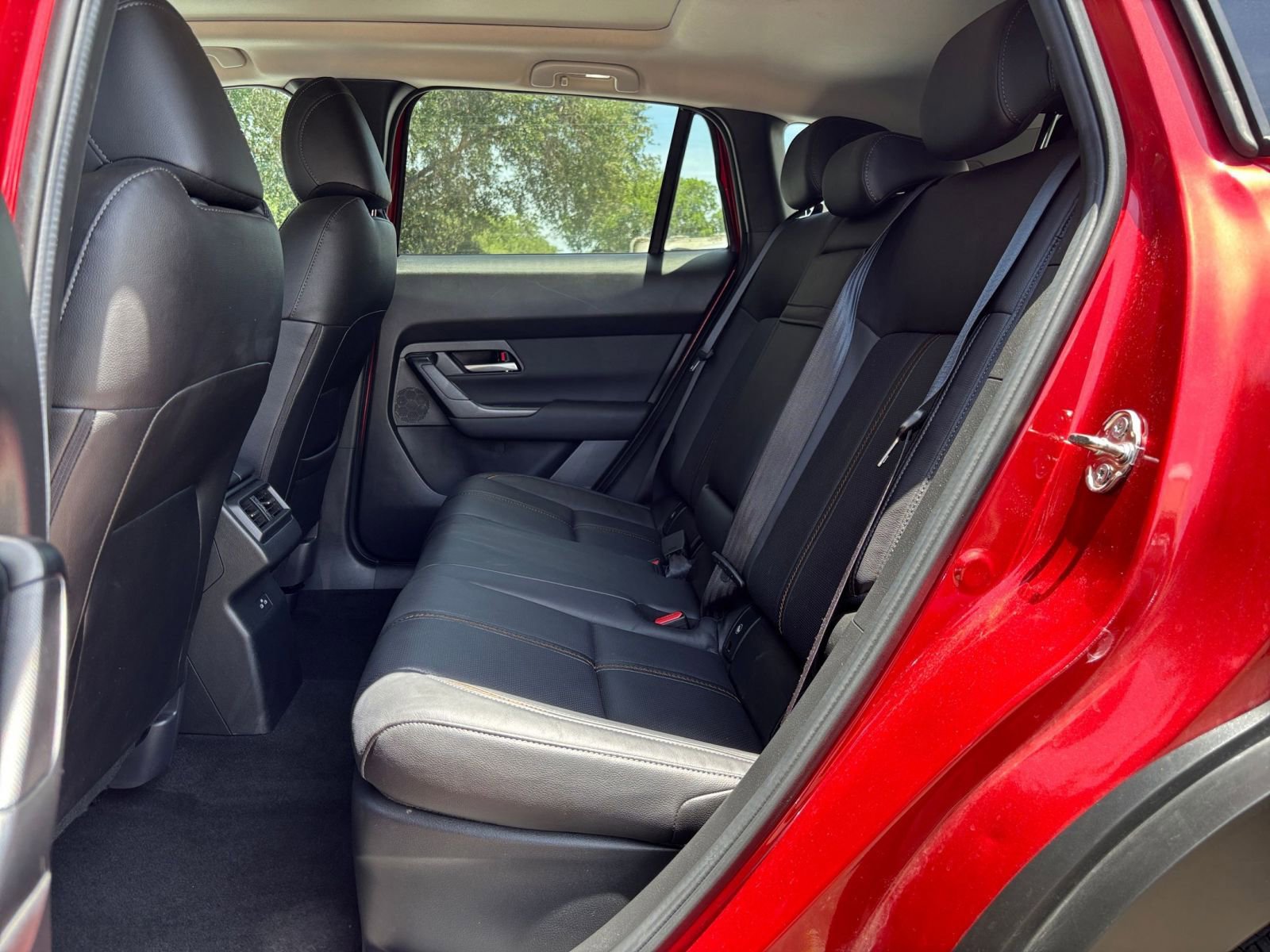 Thumbnail: 2025 Mazda CX-50 - 27