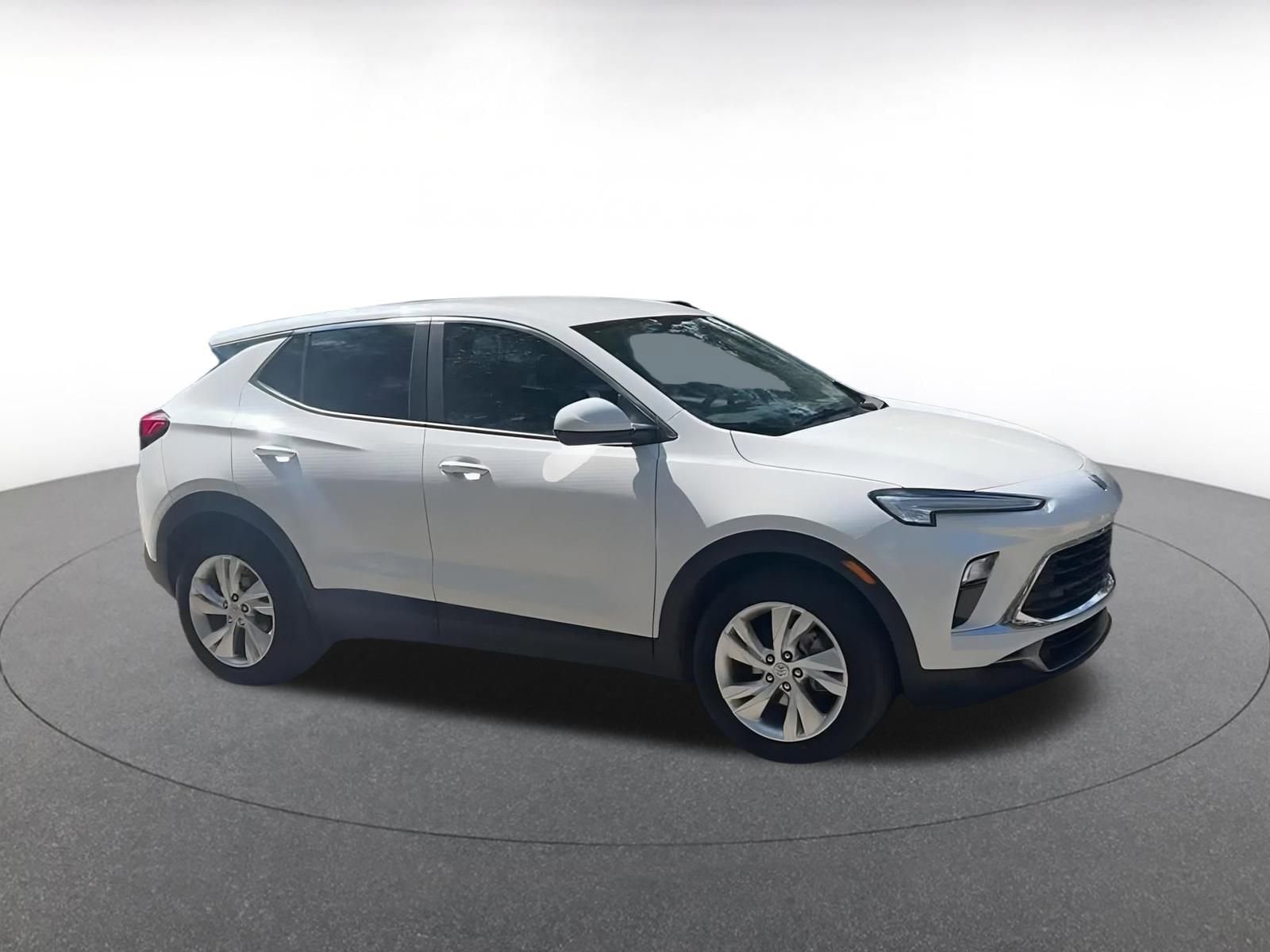 Thumbnail: 2025 Buick Encore GX - 2