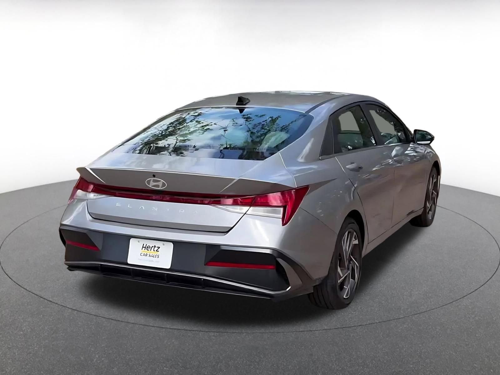 Thumbnail: 2025 Hyundai Elantra - 14