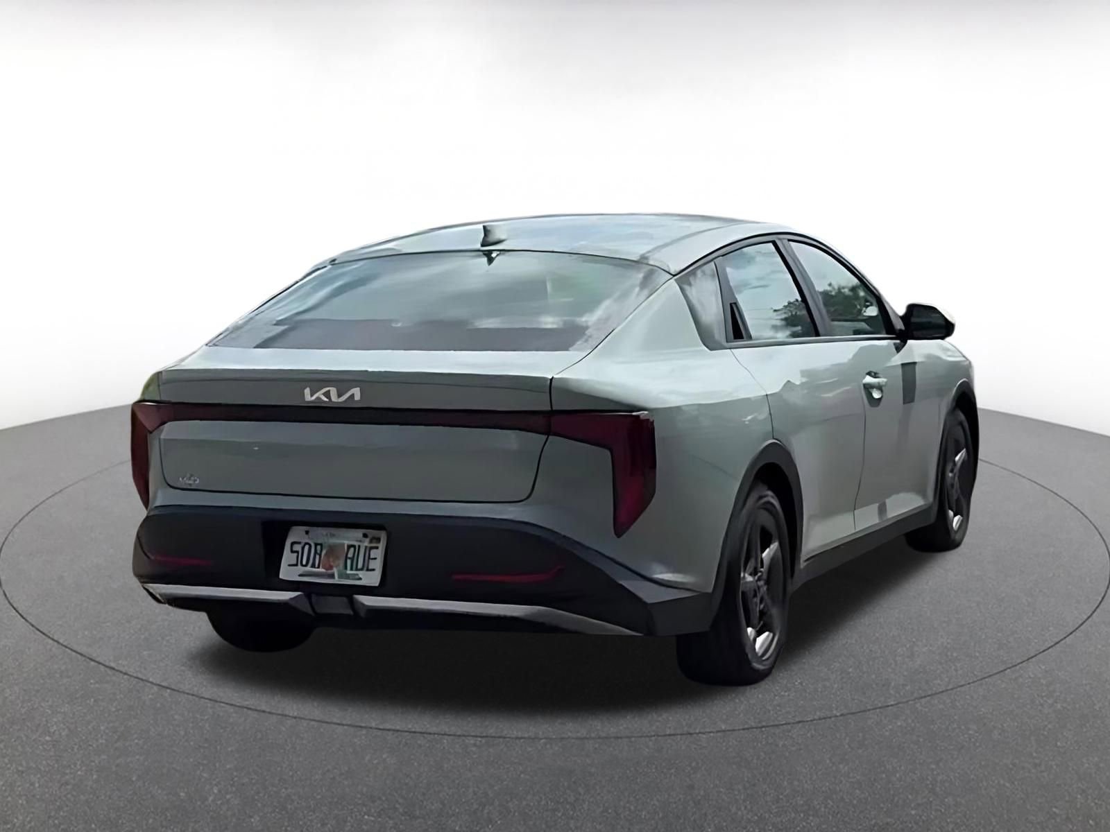 Thumbnail: 2025 Kia K4 - 14