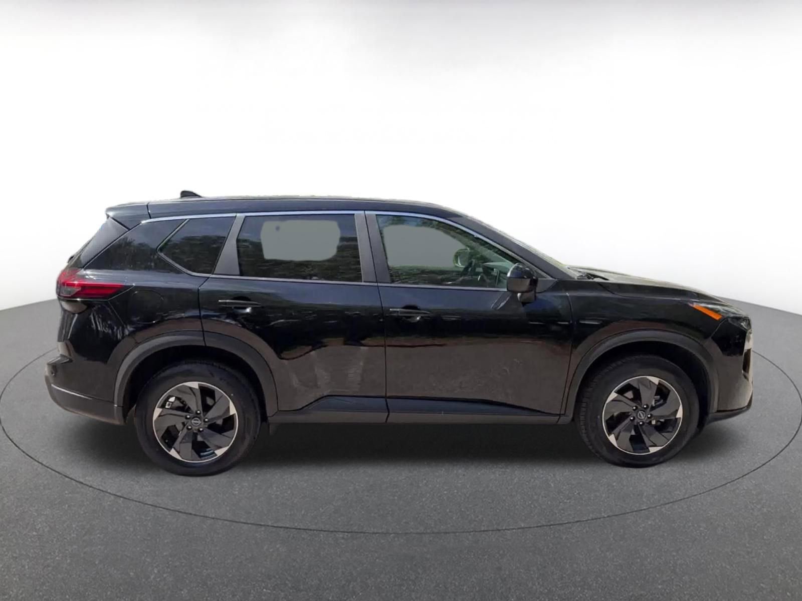 Thumbnail: 2025 Nissan Rogue - 16