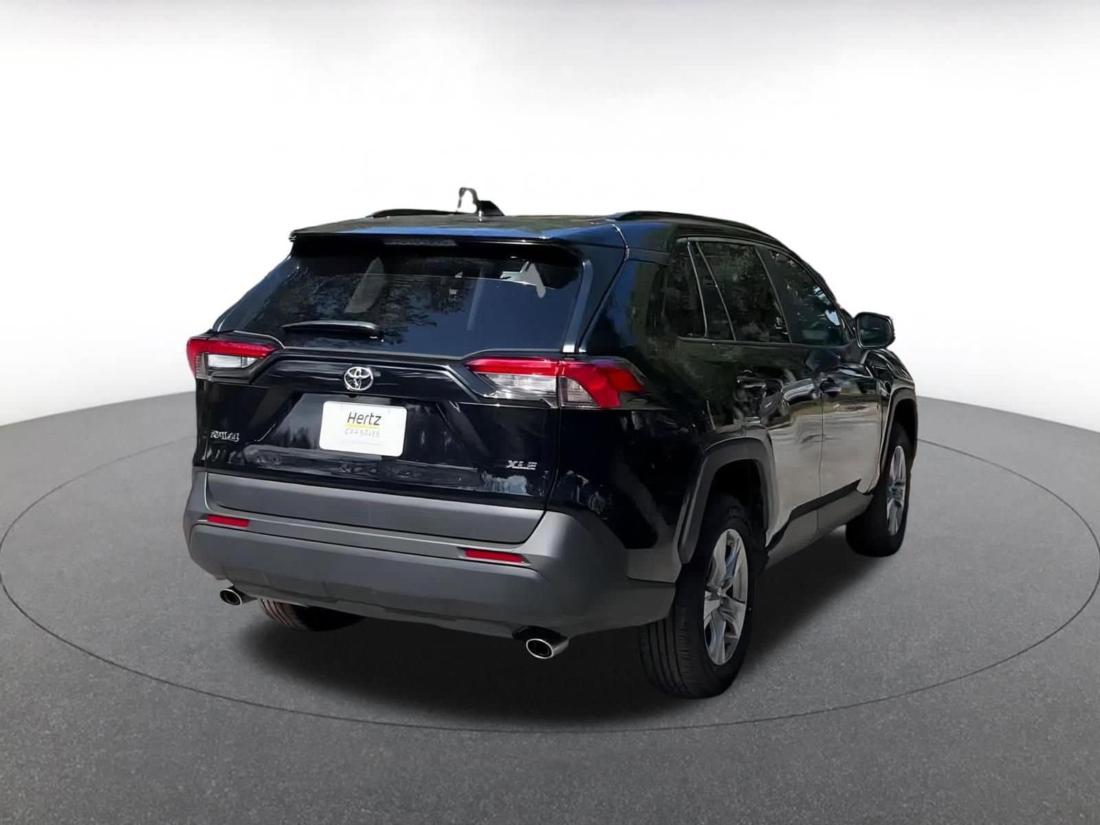 Thumbnail: 2025 Toyota RAV4 - 15