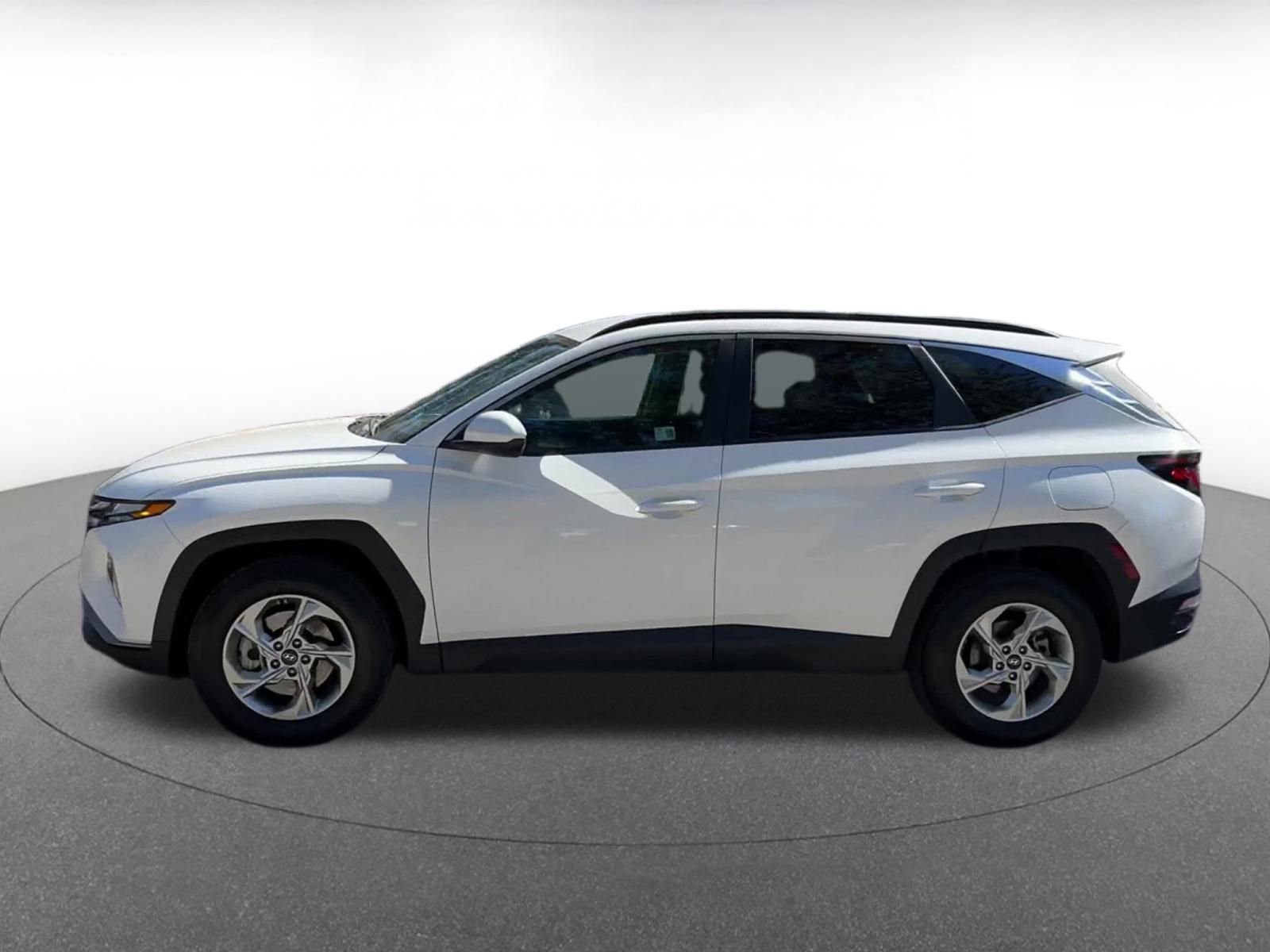 Thumbnail: 2024 Hyundai Tucson - 9