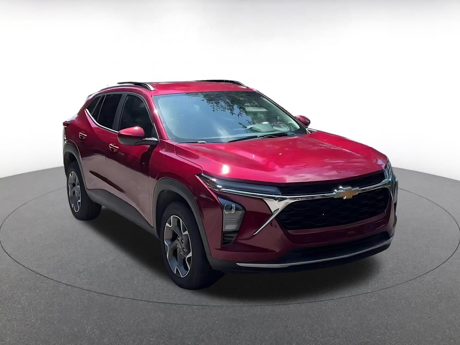 Thumbnail: 2025 Chevrolet Trax - 3
