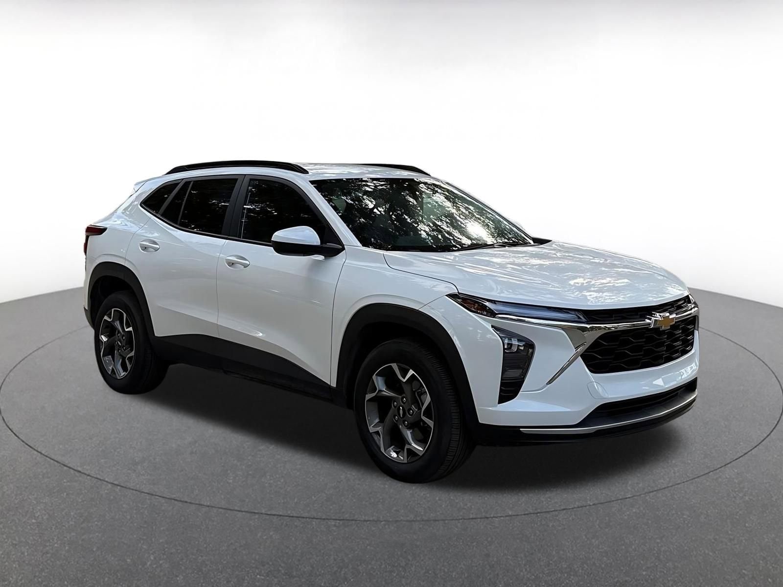 Thumbnail: 2025 Chevrolet Trax - 1