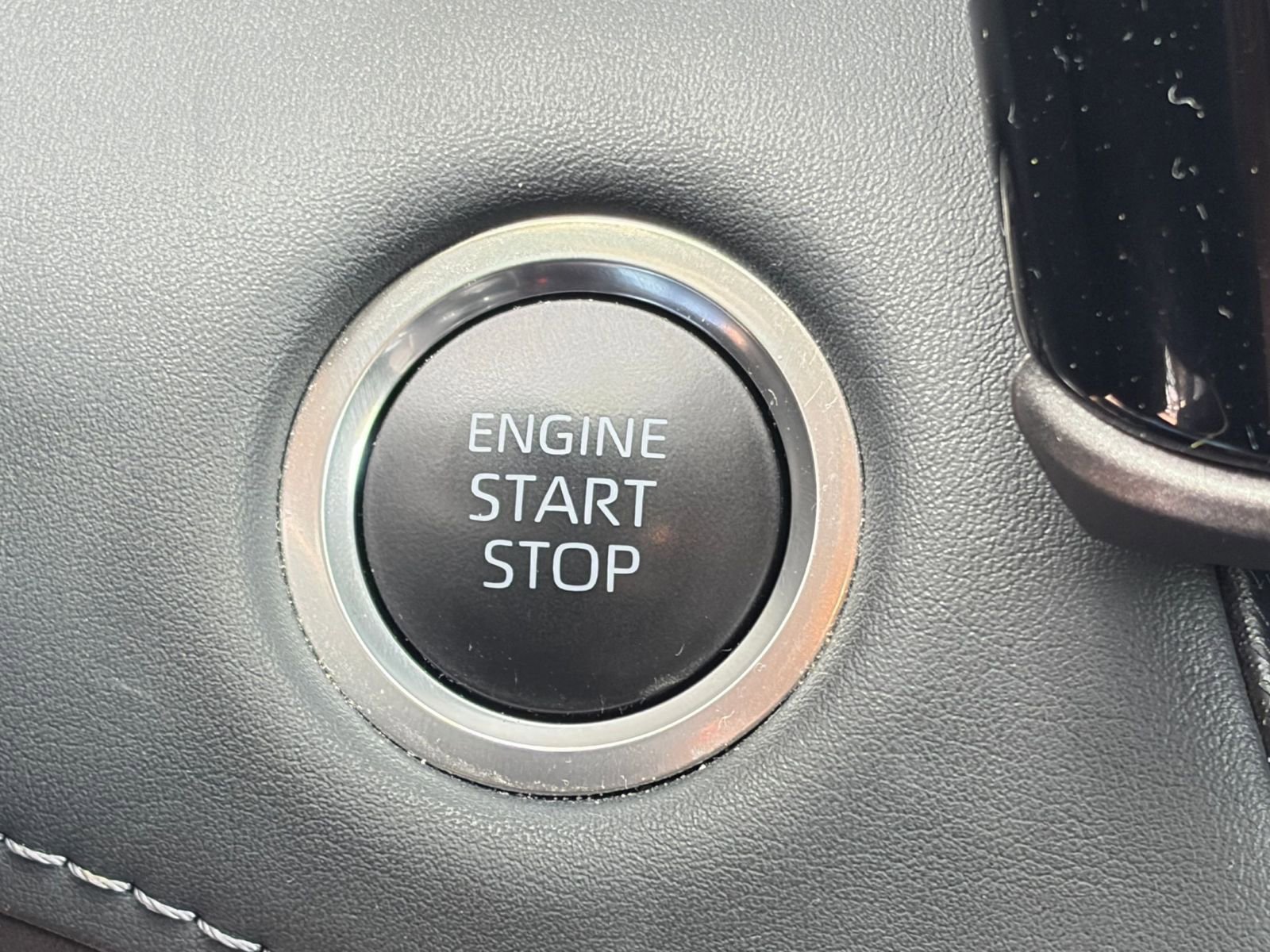 Thumbnail: 2025 Toyota Highlander - 20