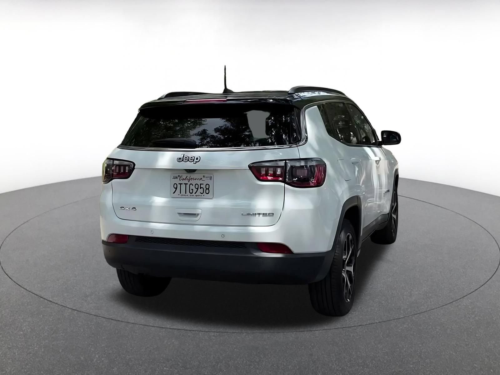 Thumbnail: 2025 Jeep Compass - 14