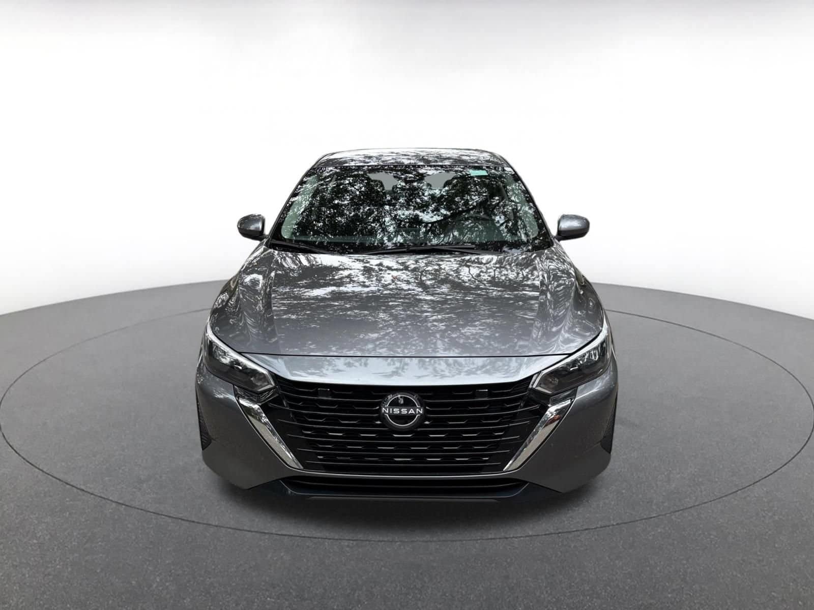 Thumbnail: 2025 Nissan Sentra - 2