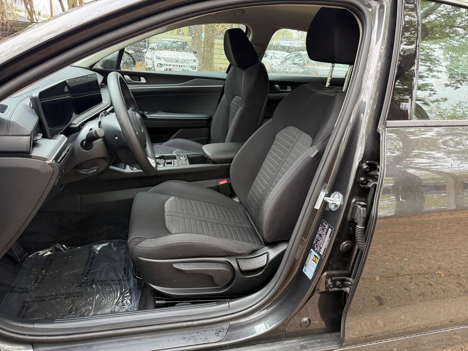 Thumbnail: 2025 Kia K5 - 31