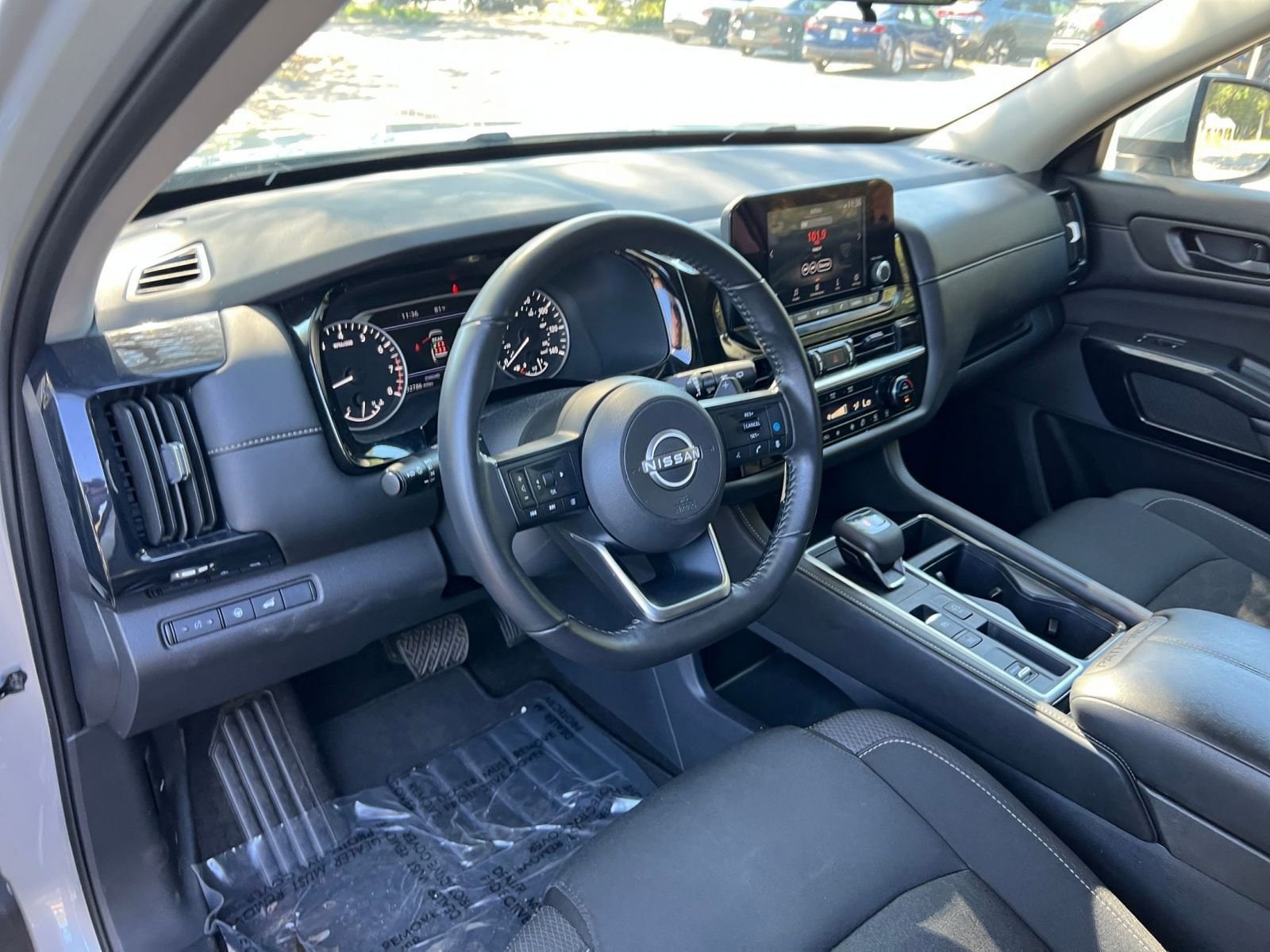 Thumbnail: 2025 Nissan Pathfinder - 28