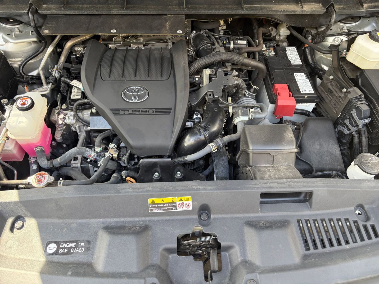 Thumbnail: 2024 Toyota Highlander - 32